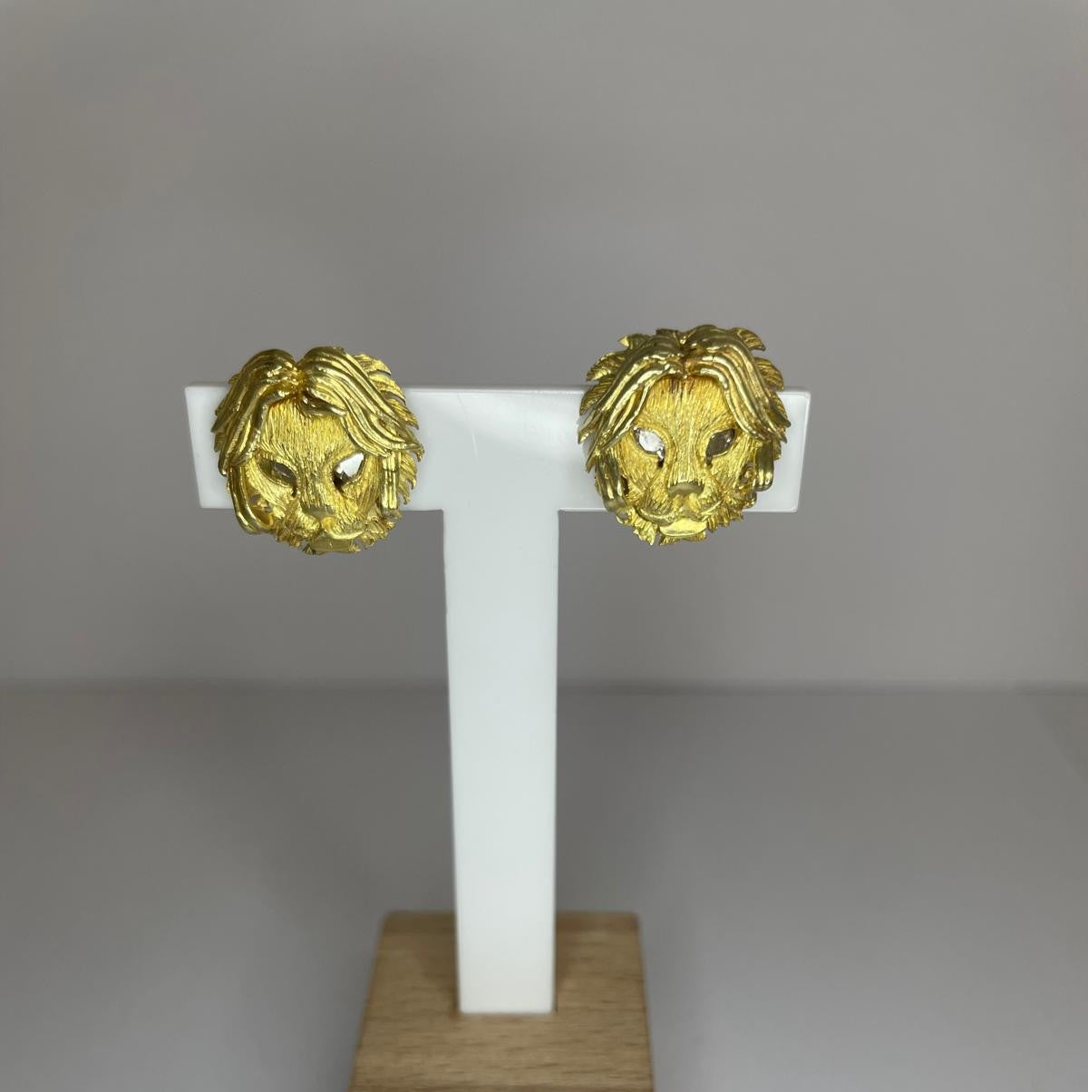 Boucles d'oreilles en or jaune 18K 8.20 Grs