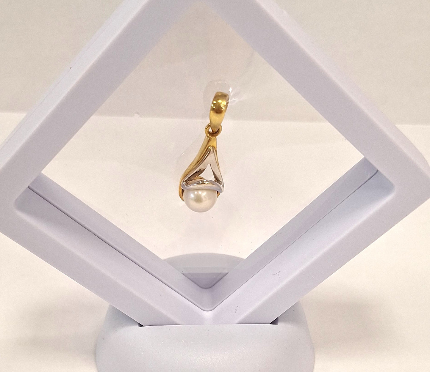 Pendentif Goutte Or Jaune et Blanc 18K avec Perle