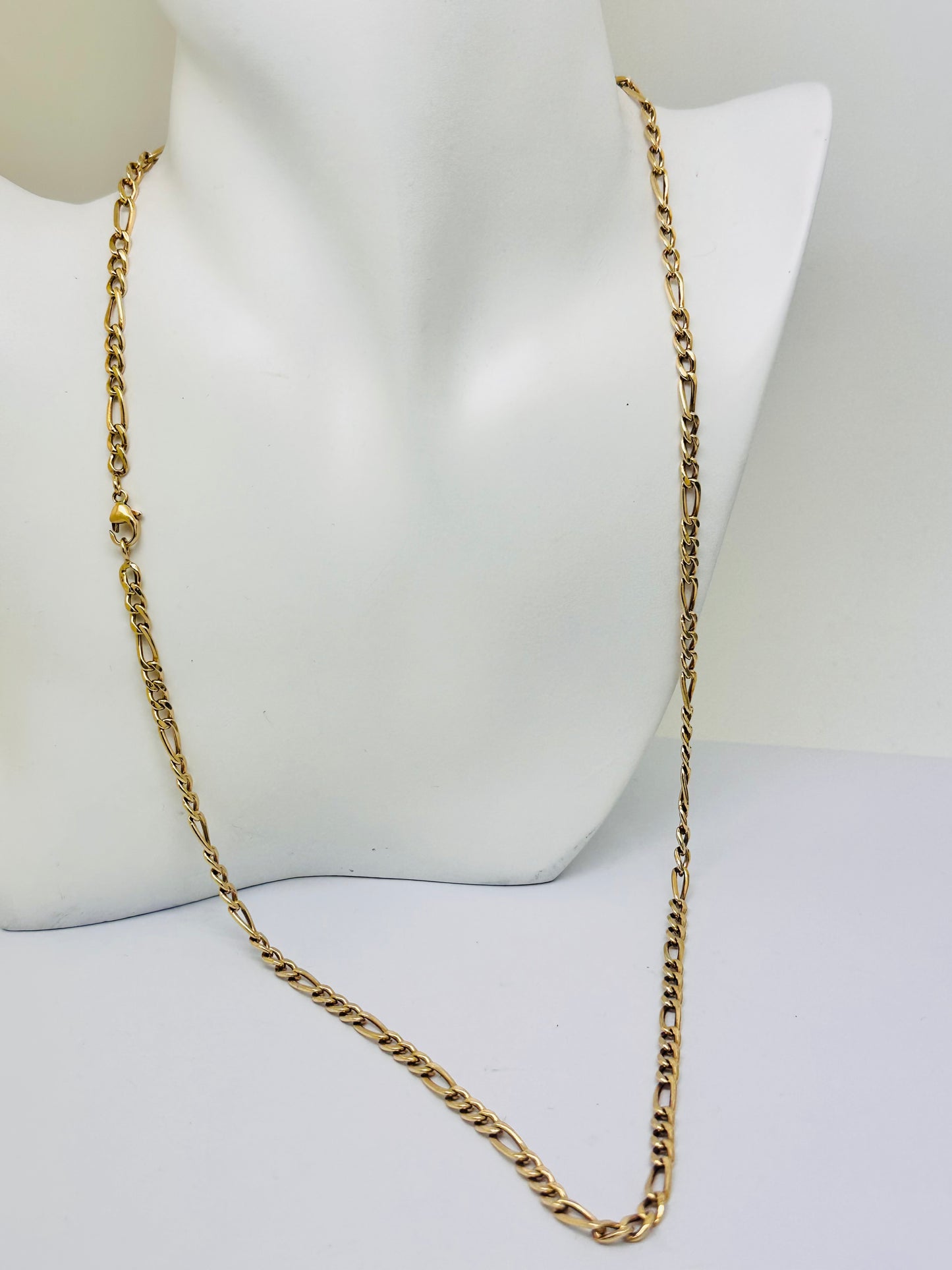 Sautoir en Or Jaune 18K – Maille Figaro, 65 cm, 11.60 Grs