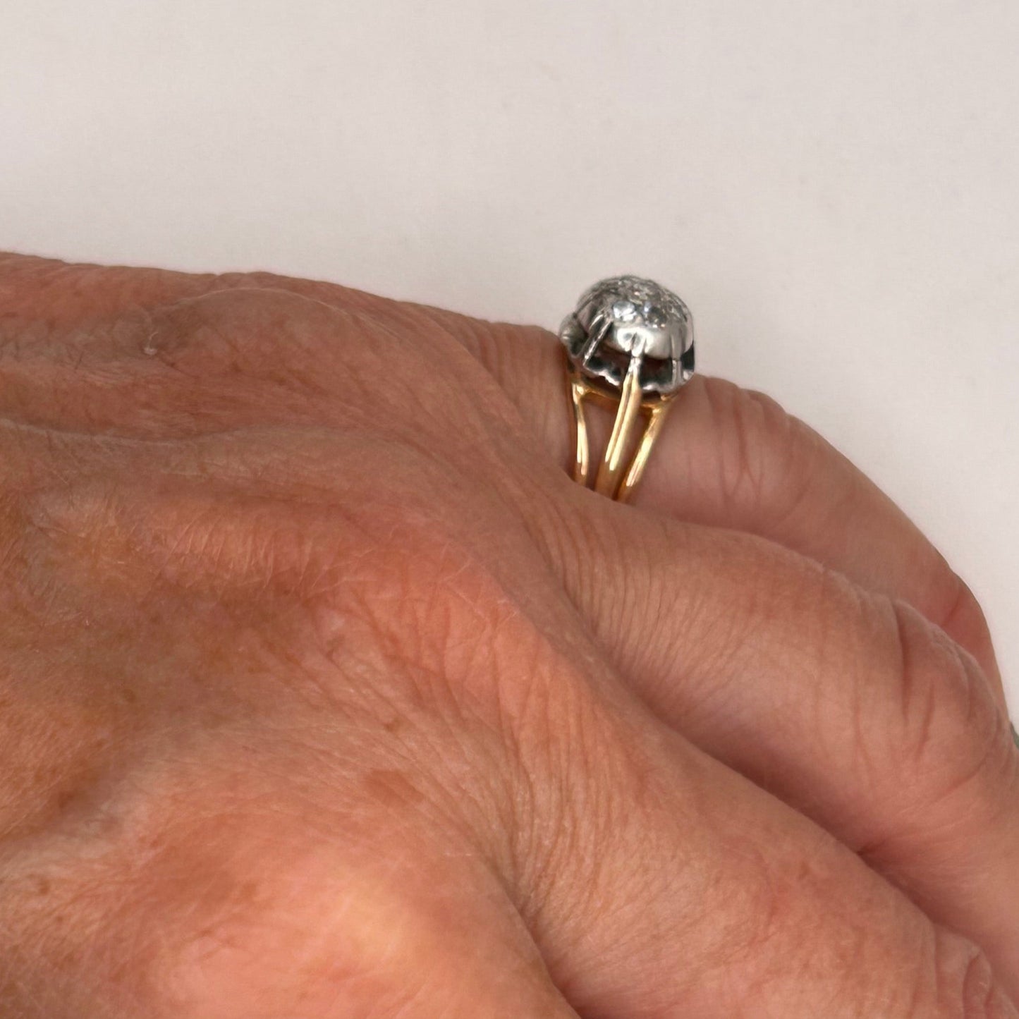 Bague ancienne en or jaune avec diamants 18K Taille-48