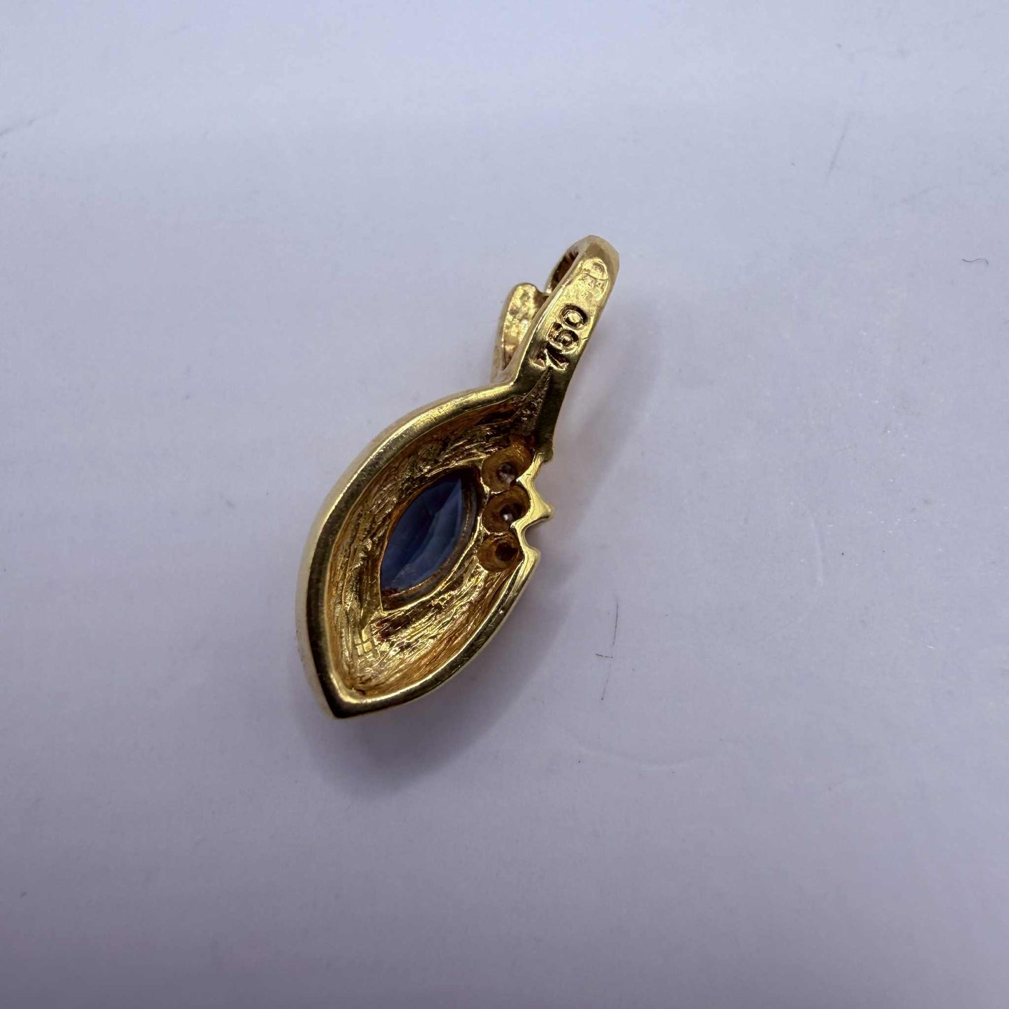 Pendentif en Or Jaune 18K 0.99 Grs