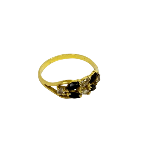 Bagues Or Jaune 18K avec Diamants et Saphir - 2.36 Grs