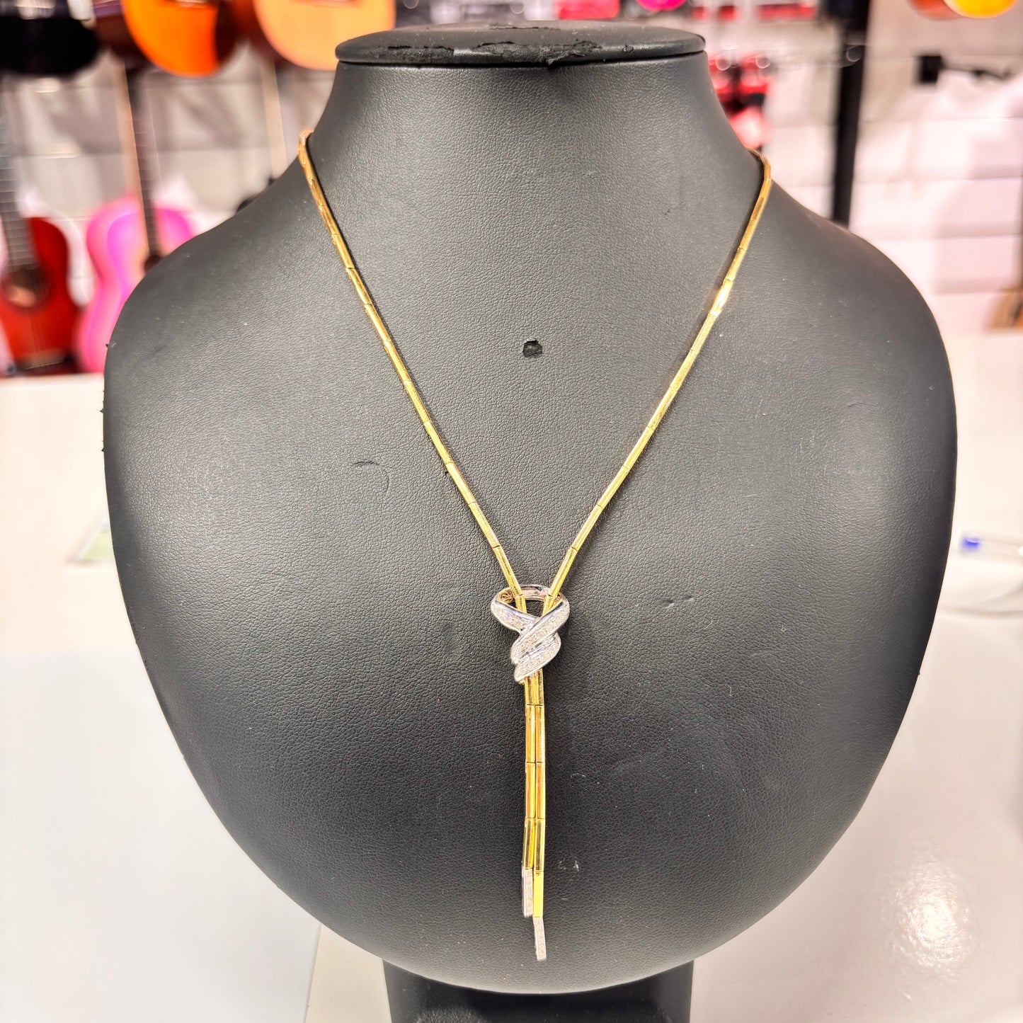 Collier en Or jaune et or gris 18K 22.65g Grs