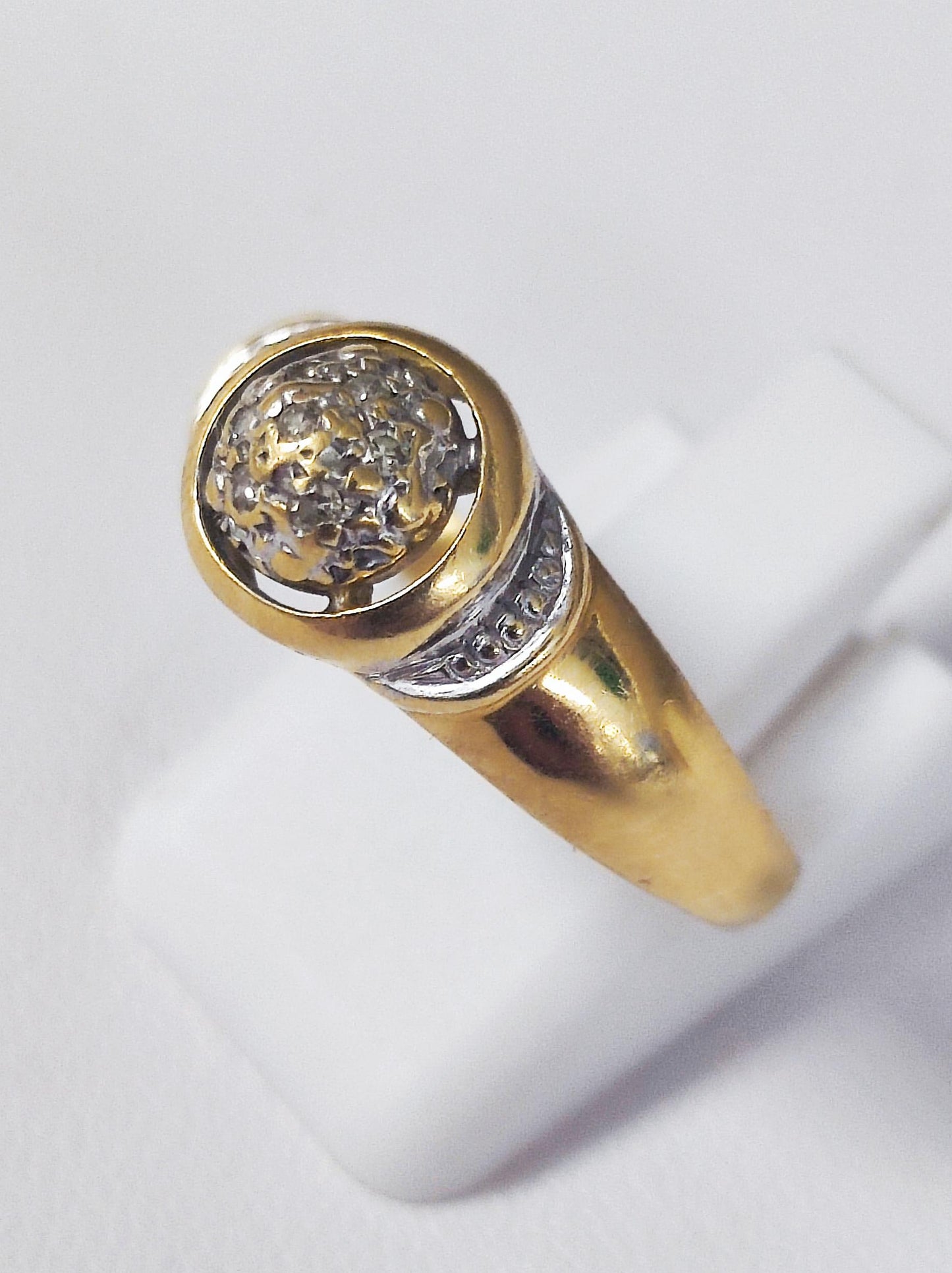 Superbe Bague Or jaune 18K 7 Diamants