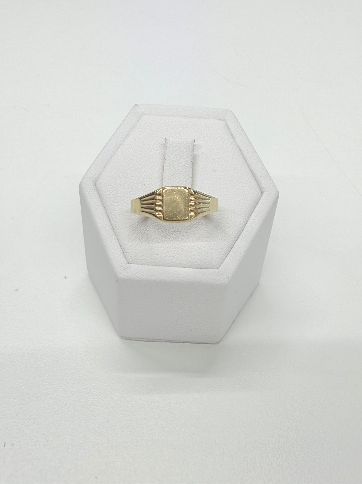 Chevalière en Or Jaune 18K T.52
