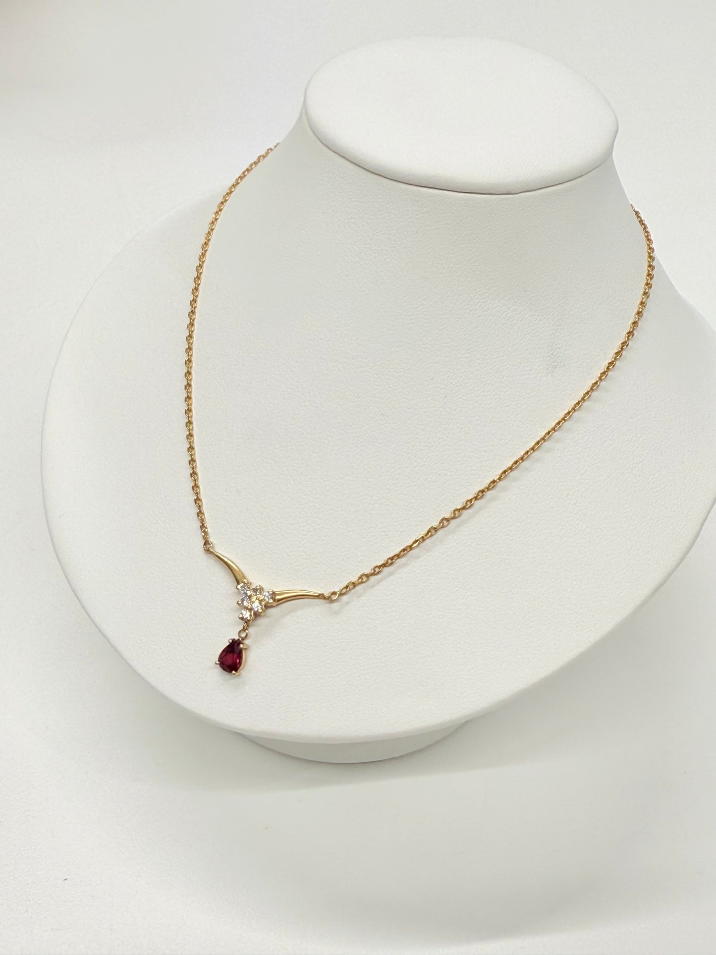 Collier Princesse Or Jaune Diamants et Rubis 18k