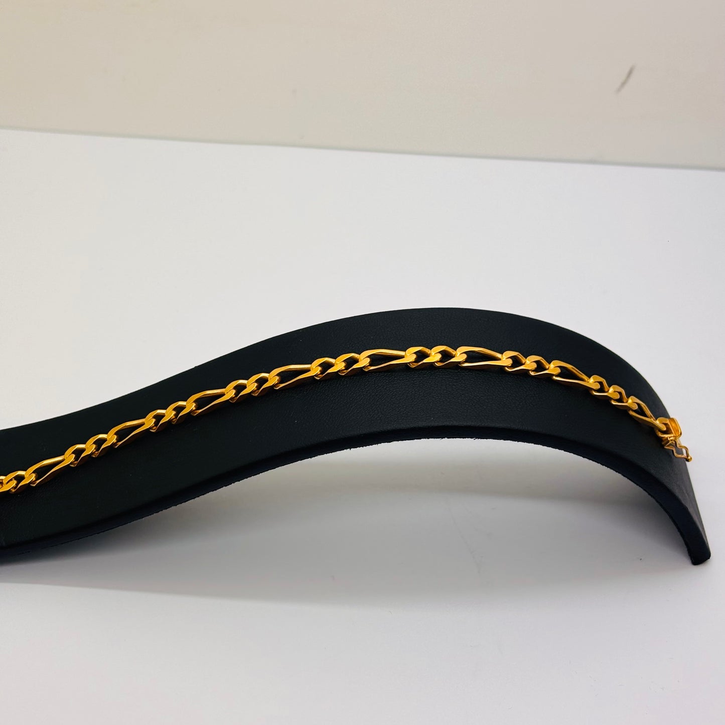 Bracelet gourmette en or jaune 18K 15.30 Grs