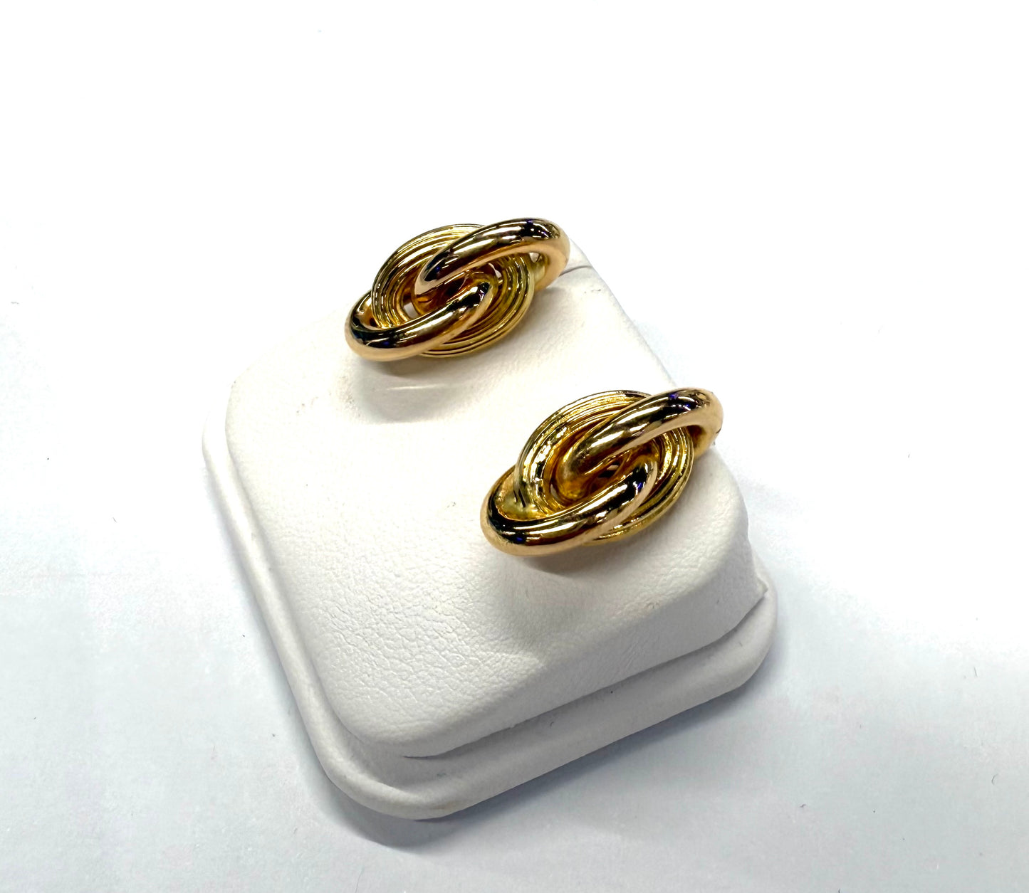 Boucles d'oreilles en Or jaune 18k avec poussettes