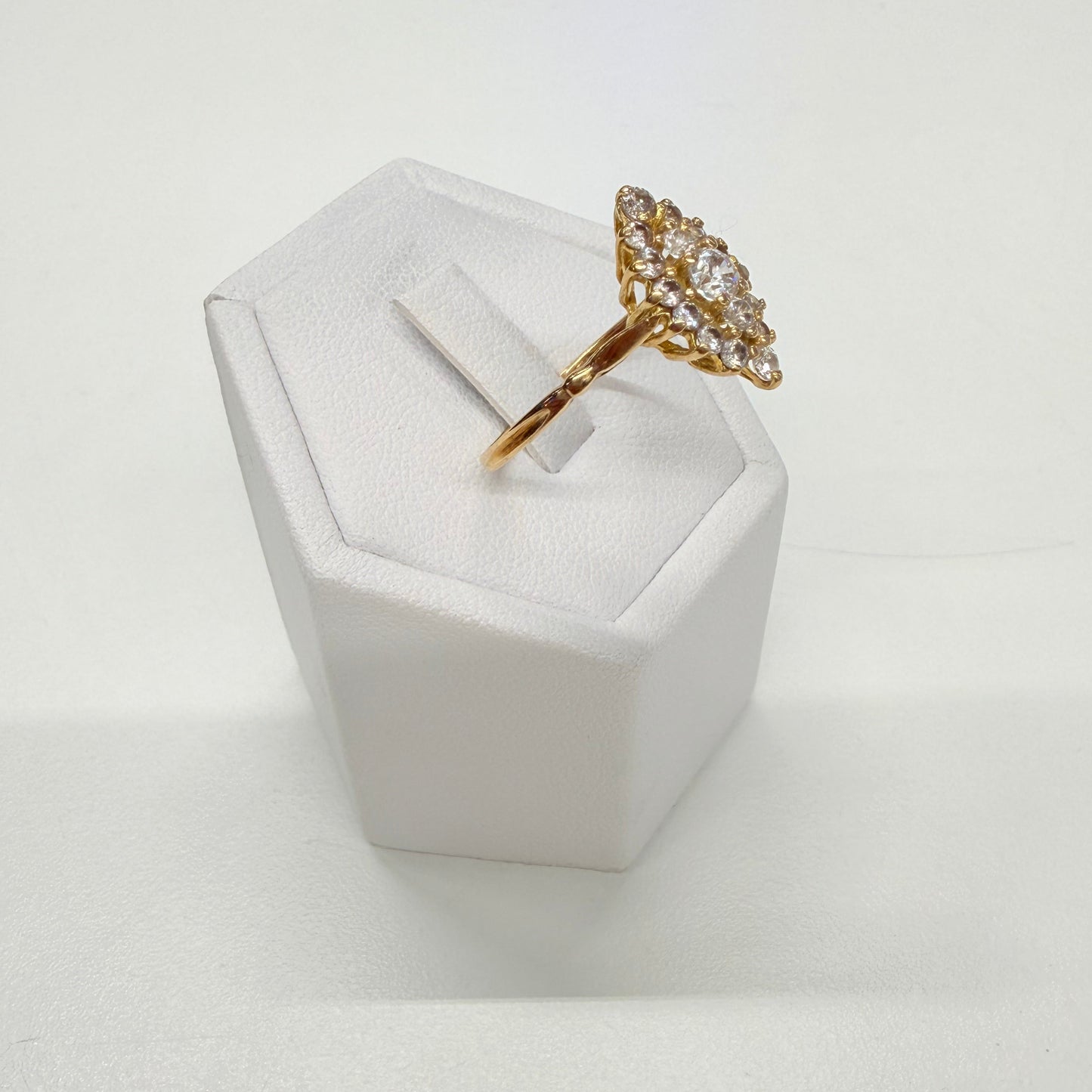 Bague Marquise Or Jaune 18k avec Zirconiums - Taille 59