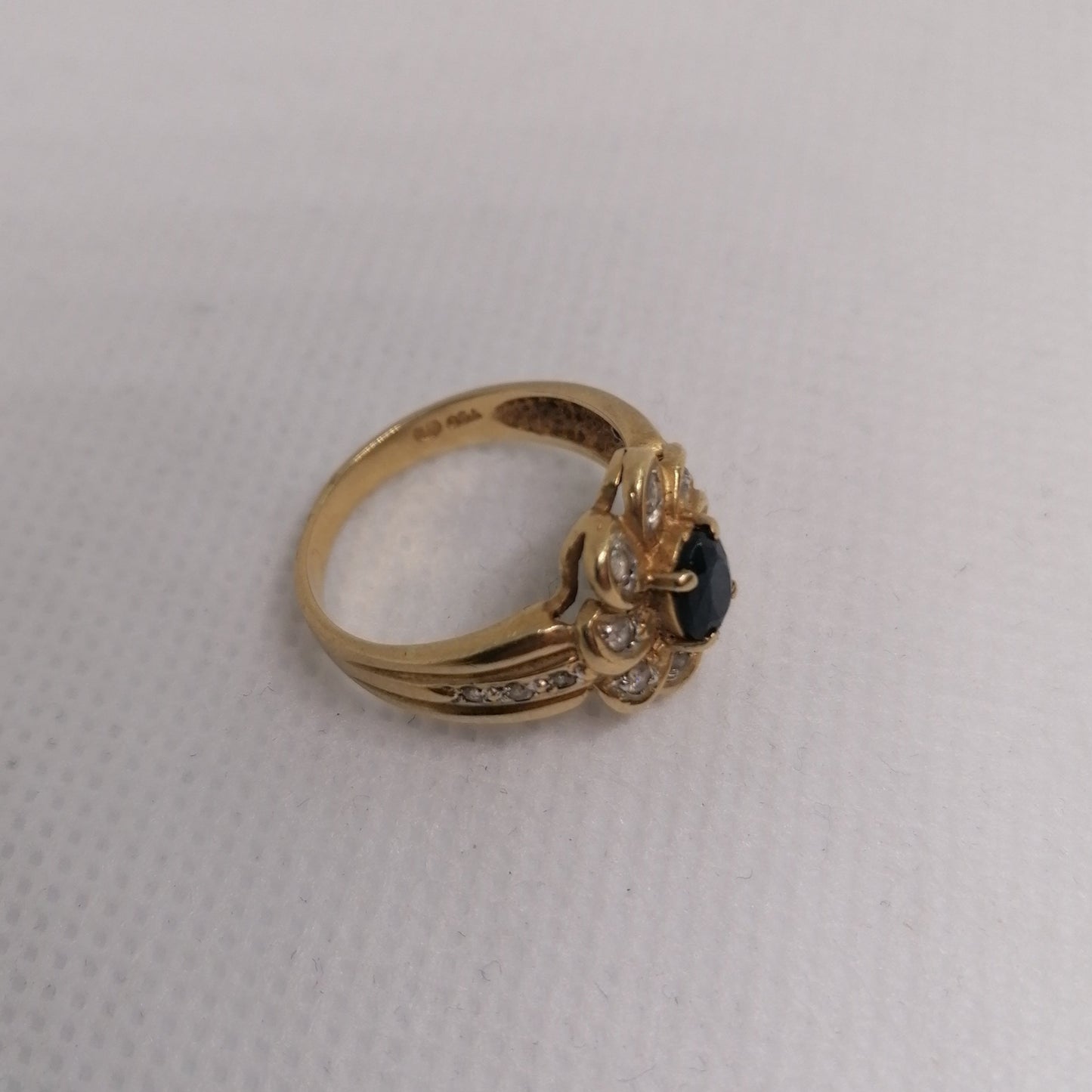 Bague en or jaune 18 Carats Taille - 52