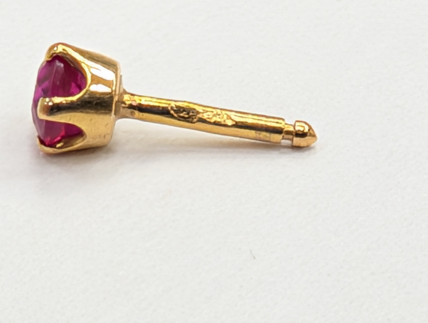 Boucles d'oreilles en Or Jaune 18K 1.58 Grs