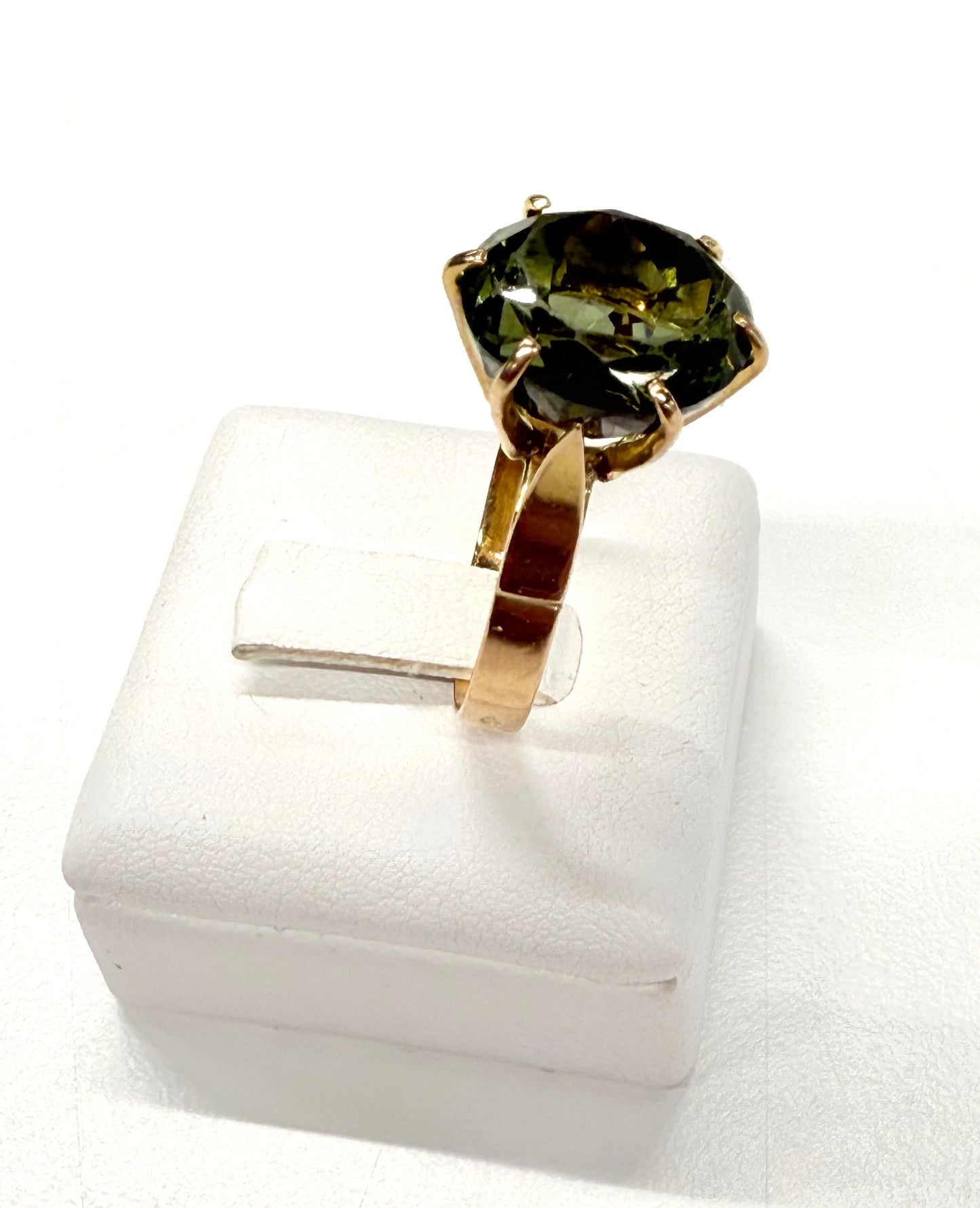 Bague Or Jaune avec Jade