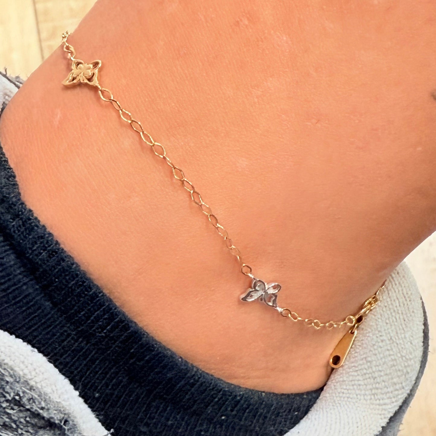 Bracelet chaîne de cheville en or 18k 2.43 Grs