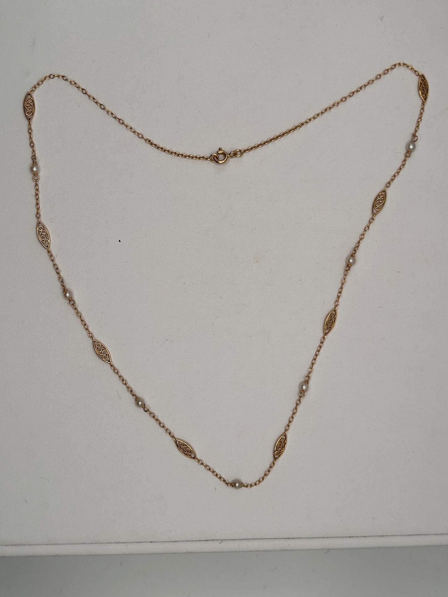 Collier Ras du Cou Or Jaune 750 et Perles Fines