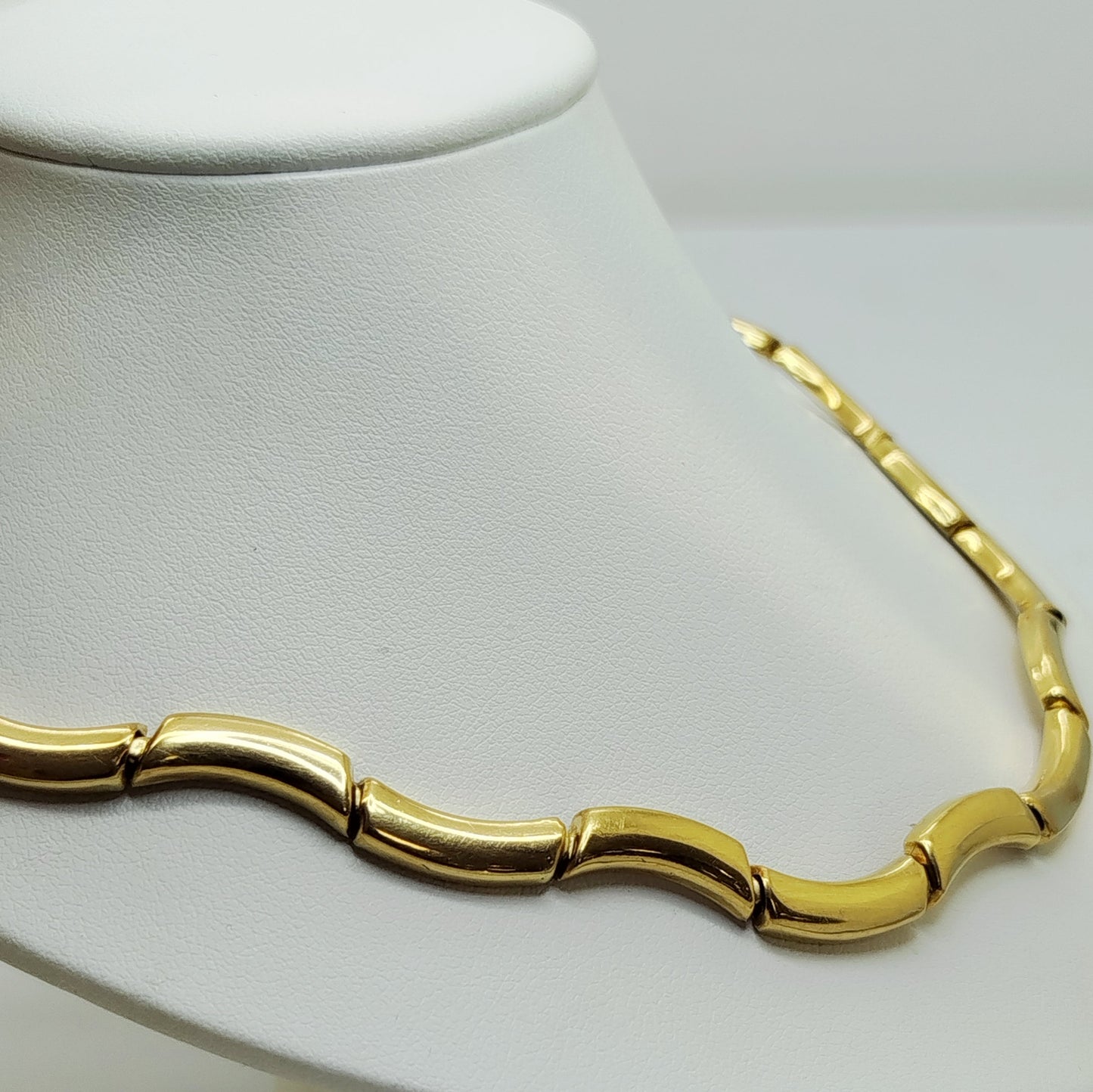 Collier Ras du Cou Or Jaune 18K - 23,90g