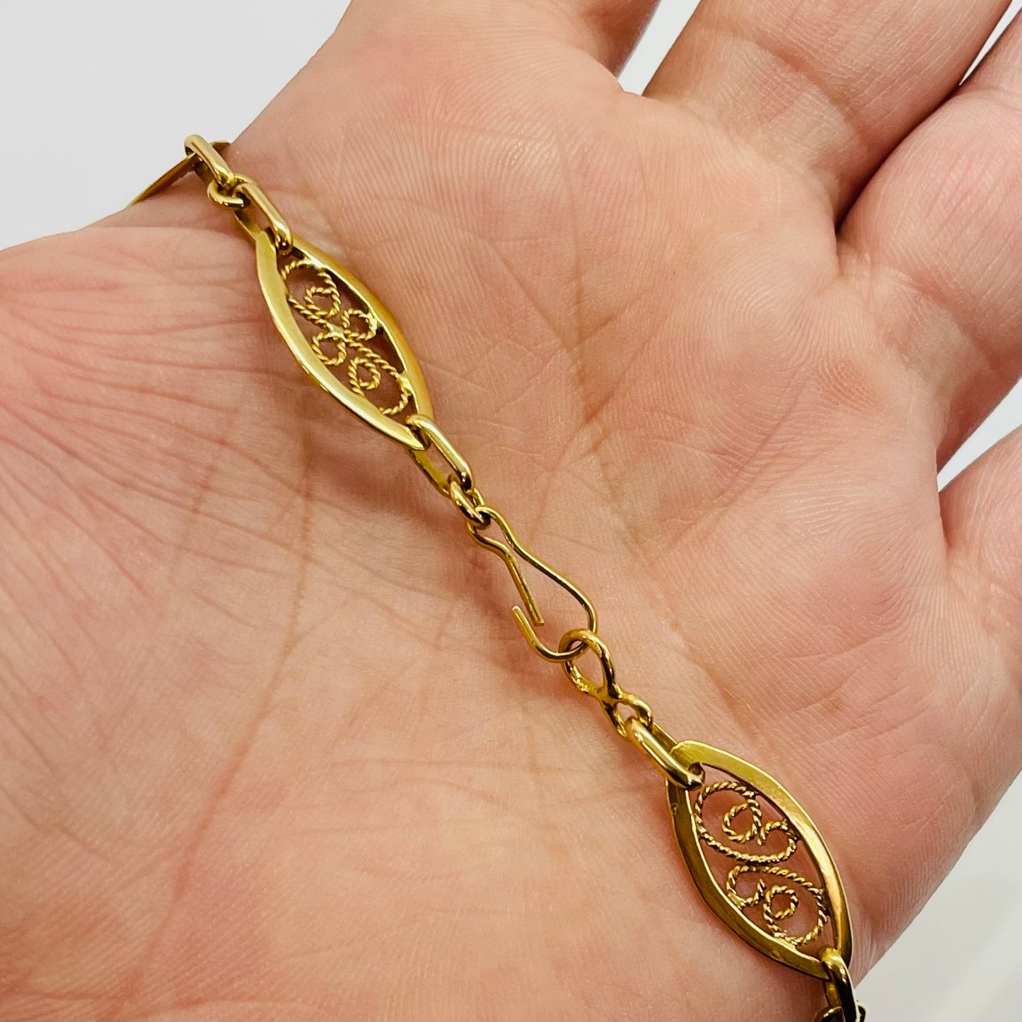 Collier Ras du Cou en Or Jaune 18K 21.54 Grs