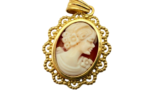 Pendentif Camée Or Jaune 18K 2.23 Grs