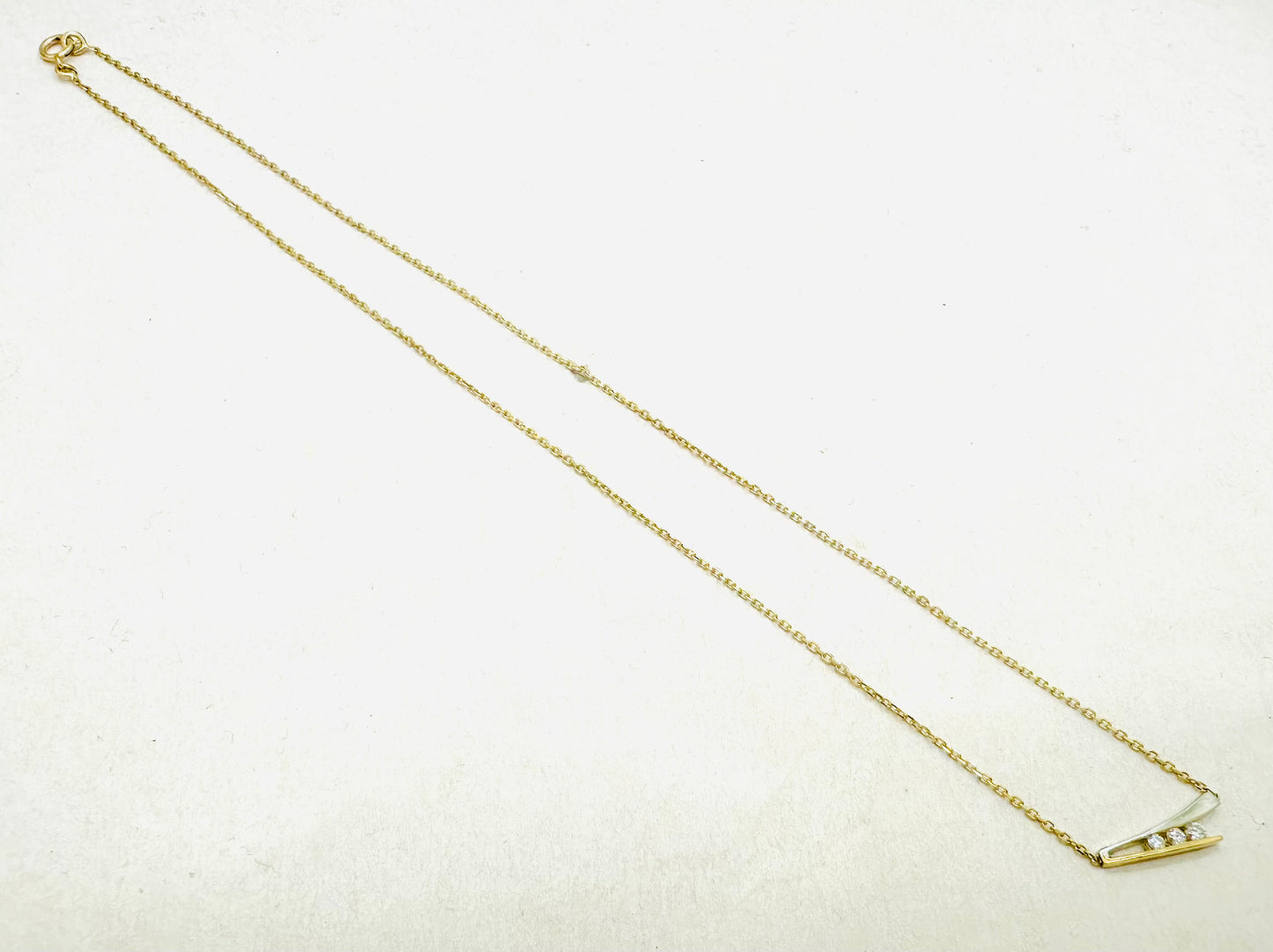 Collier Princesse en Or Blanc 18 Carats avec Diamants