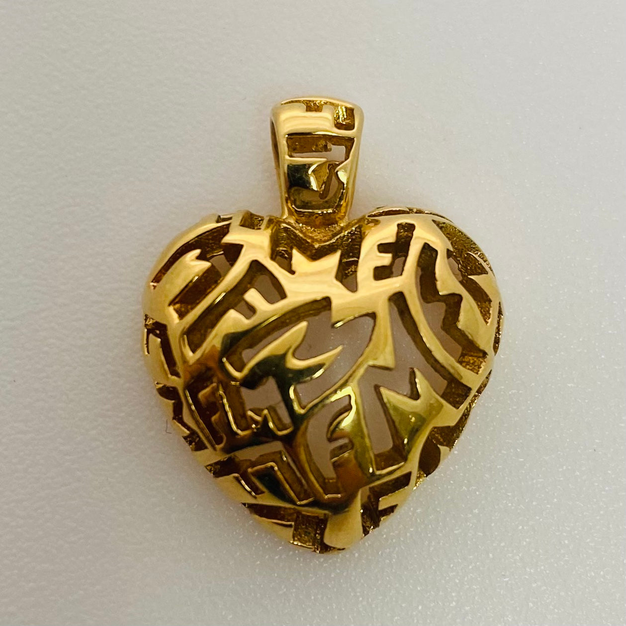 Pendentif Symbole Coeur Or Jaune 18K