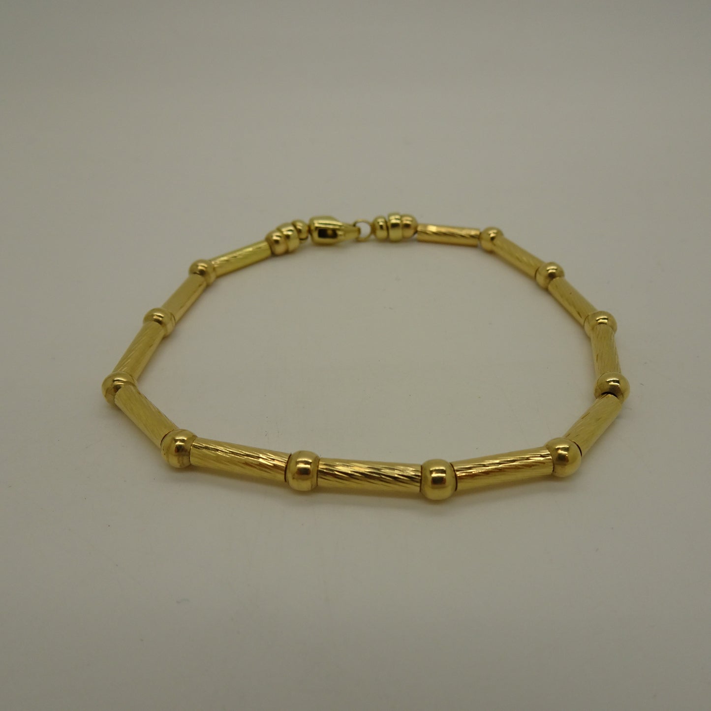Bracelet en or jaune 18K 10.59 Grs