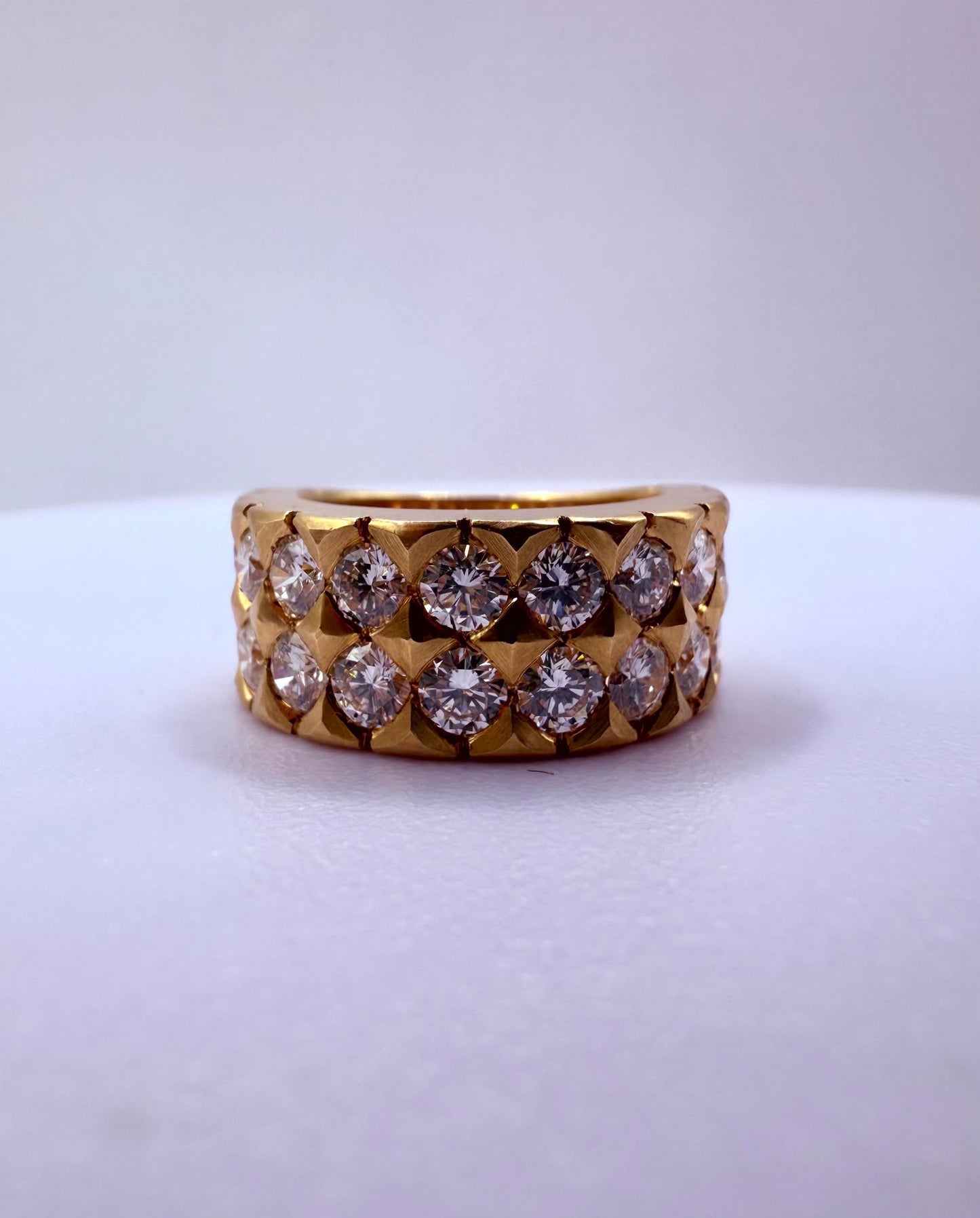 Bague demi tour en Or jaune 18K avec diamants