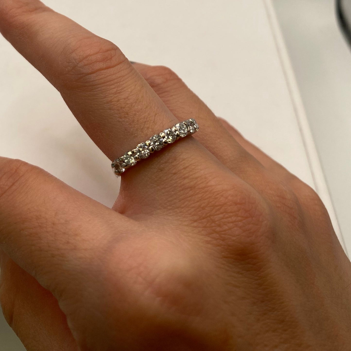 Alliance en Or Blanc 18K avec Diamants 3.11 Grs - Taille 55