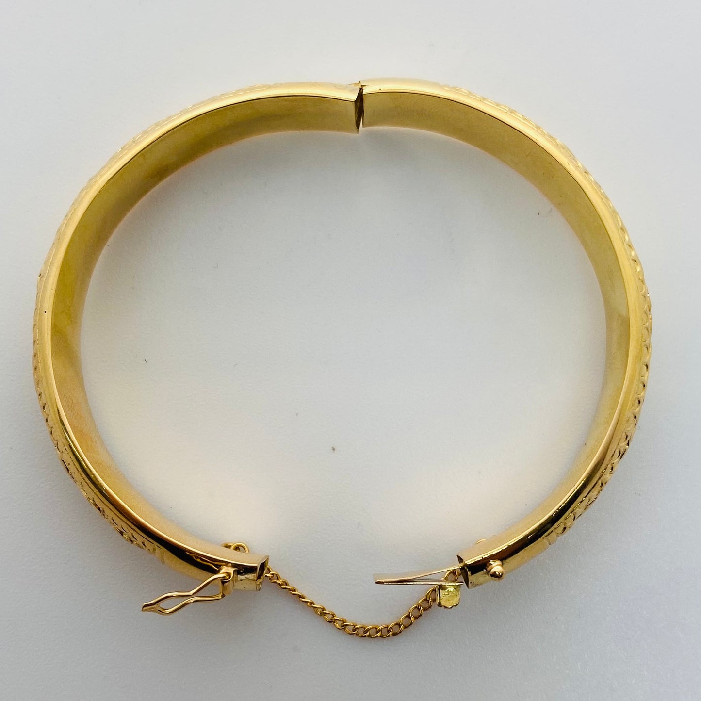 Jonc en Or Jaune 18K motif à chaînette