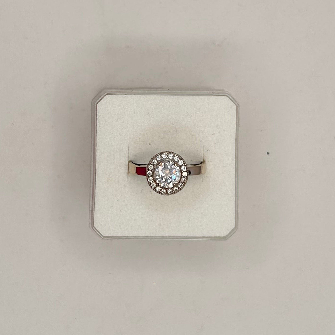 Bague Or blanc avec Oxyde de Zirconium T58