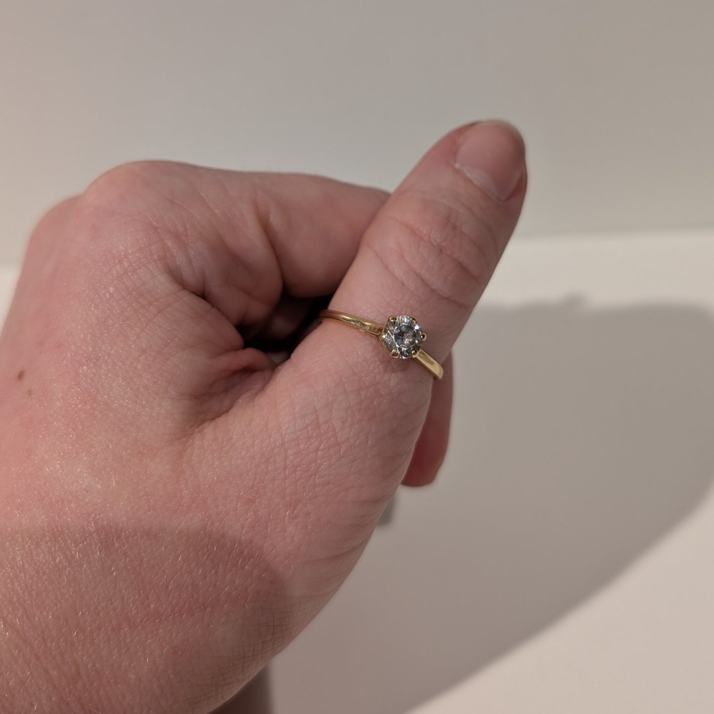 Bague Solitaire Or Jaune 18K avec Zirconium