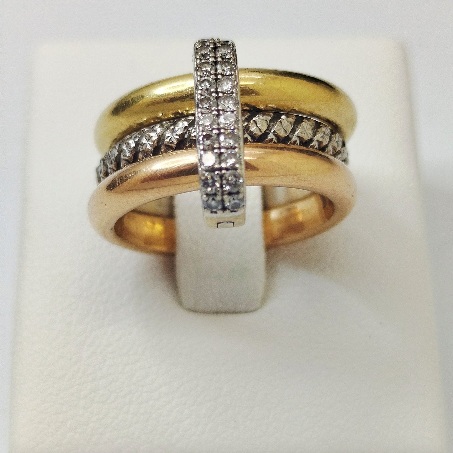 Bague Ancienne en Or 18K avec Diamants 11.01 Grs - Taille 47