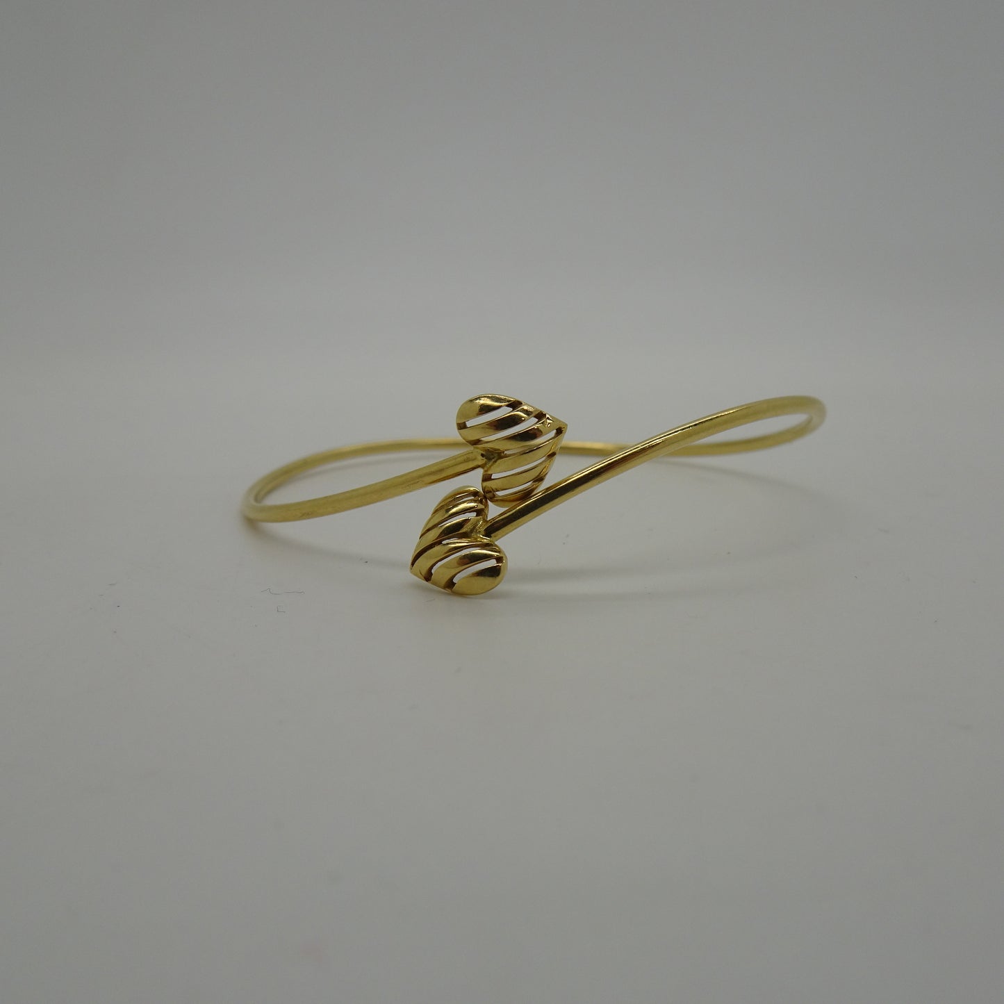 Bracelet jonc en or jaune 18K 3.70 Grs