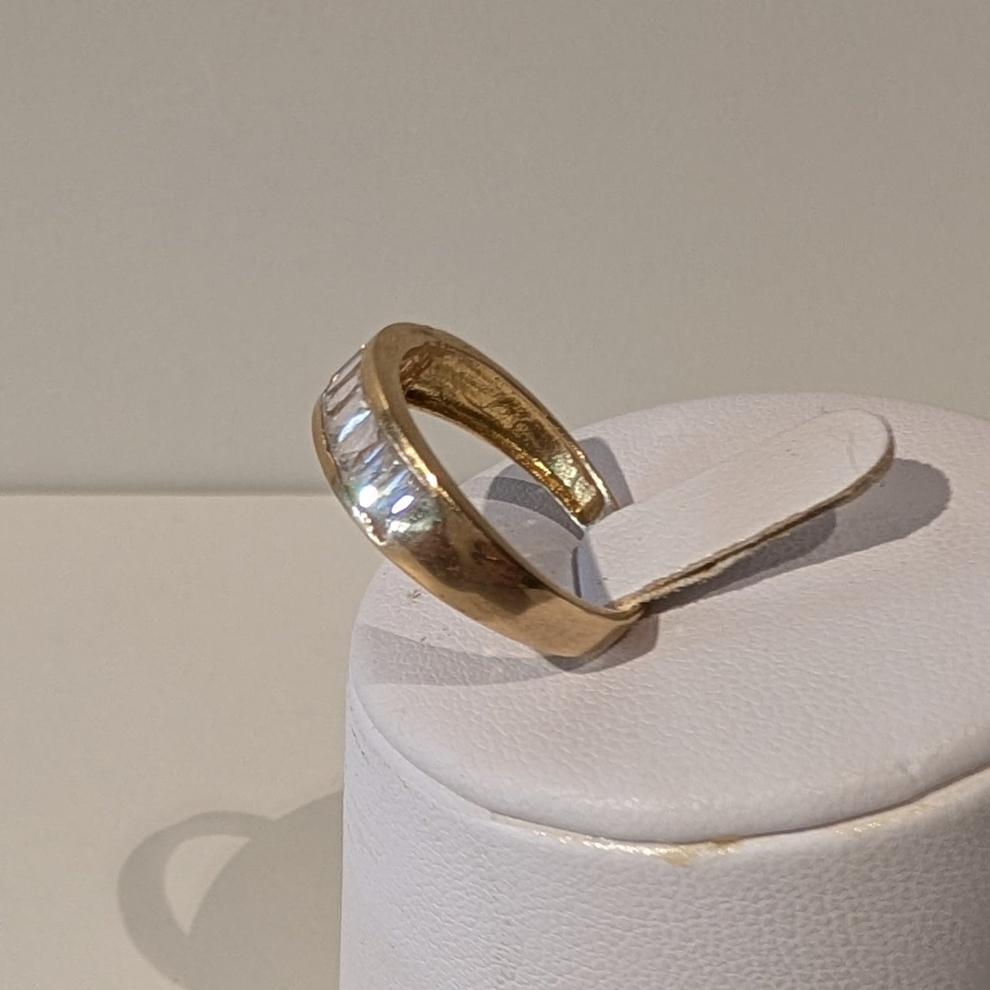 Bague ancienne en Or jaune 18K avec Oxydes