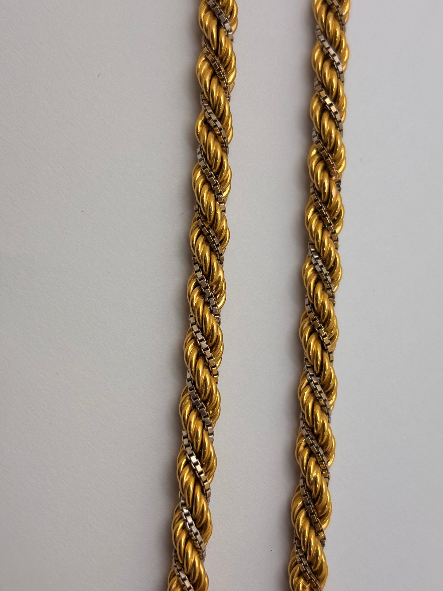 Collier Princesse 18 carats, en or jaune et blanc