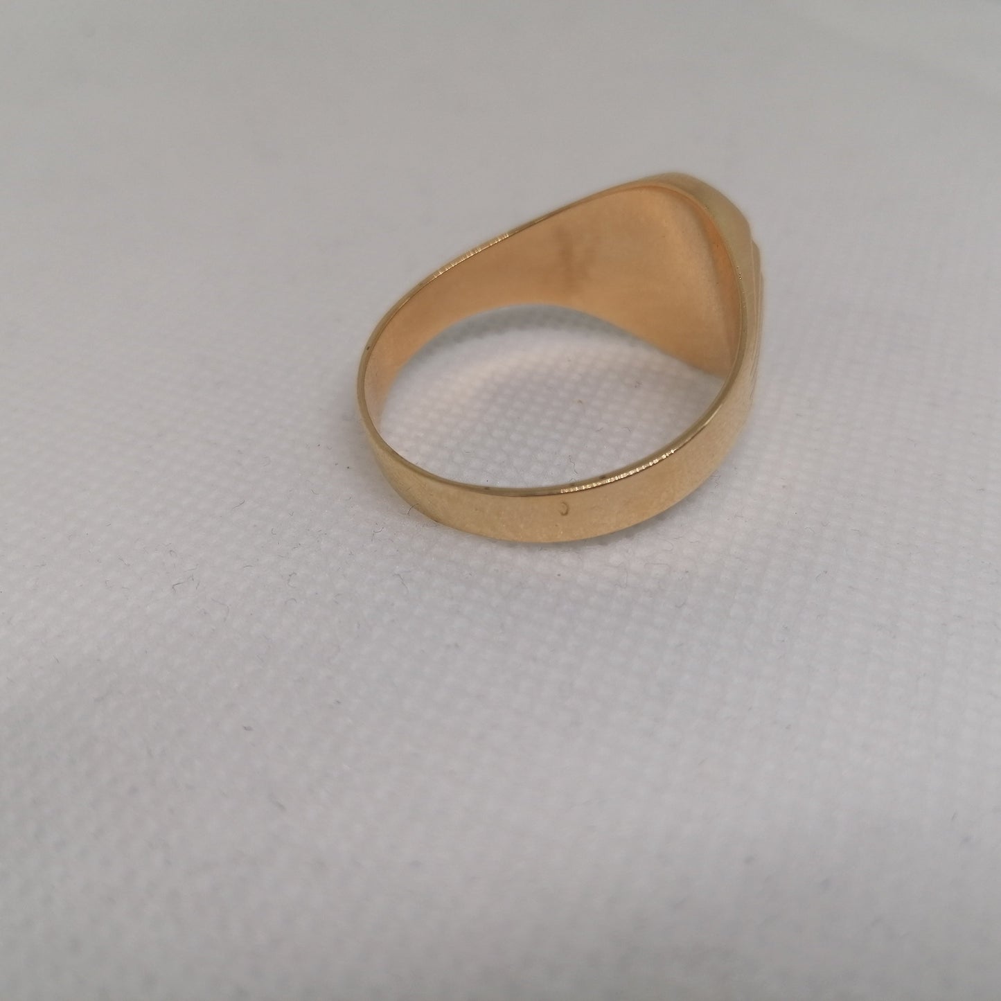 Chevalière en or jaune 18K Taille-77