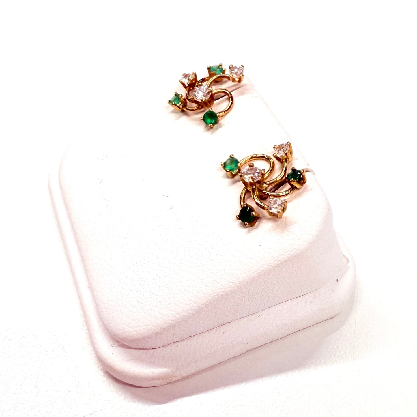 Boucles d'oreilles Or Jaune 18k 1.33 Grs