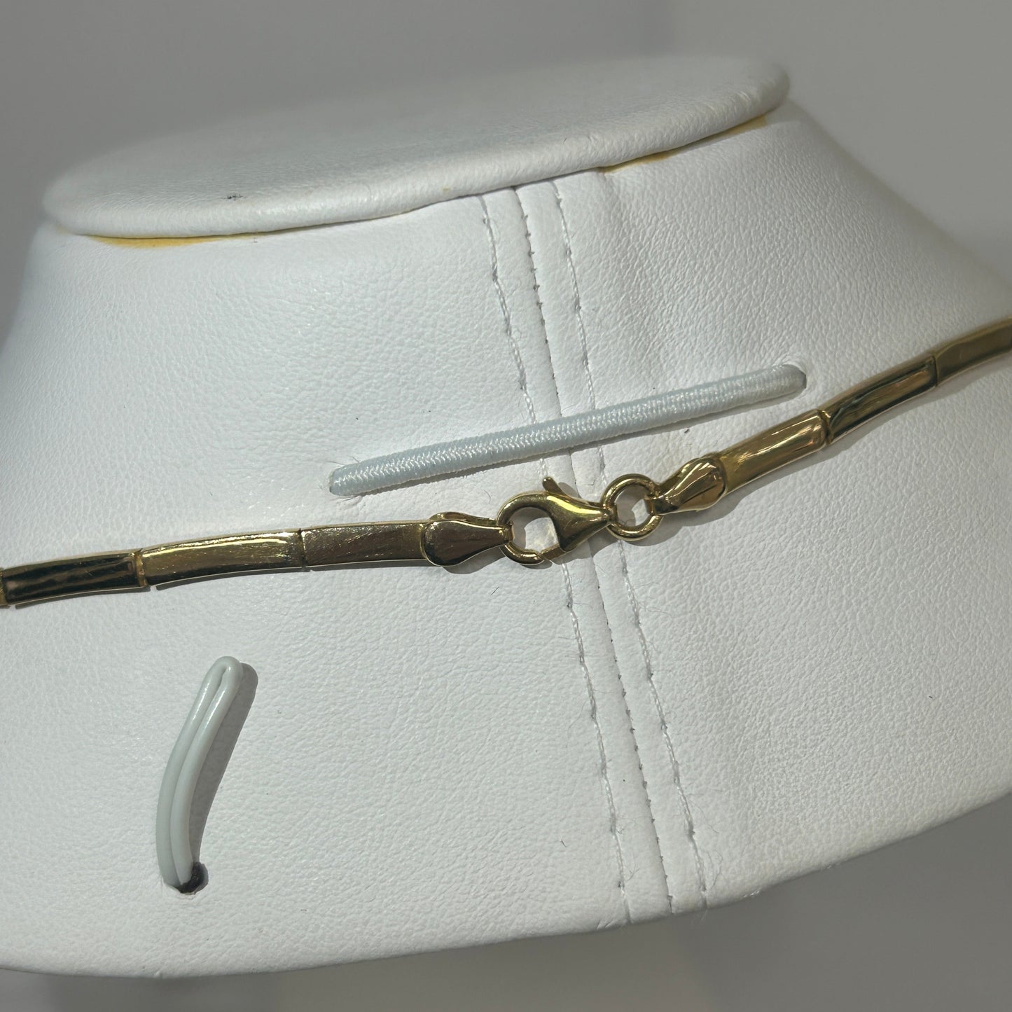 Collier Ras du Cou Or Jaune 18K - 25.34g
