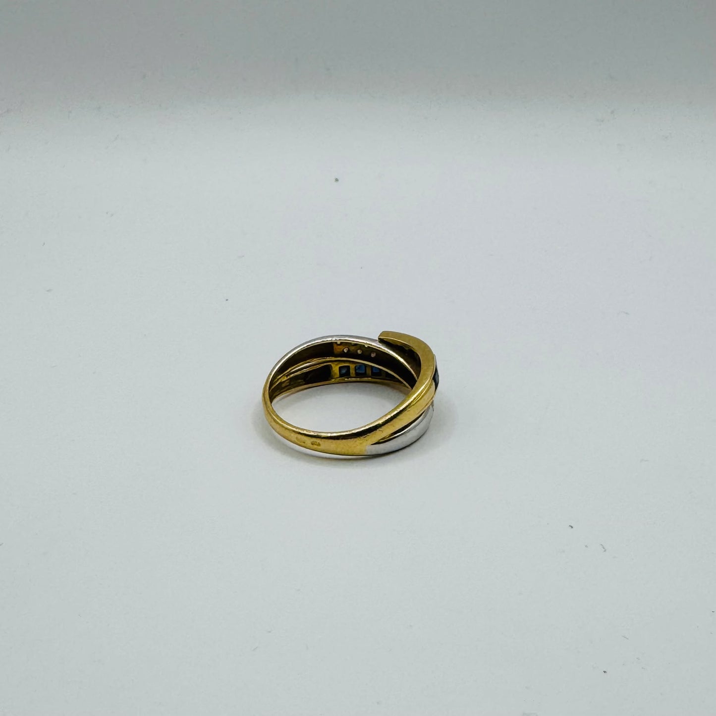 Bague Demi Tour en Or Jaune et Blanc 18 K avec Diamants - T 59