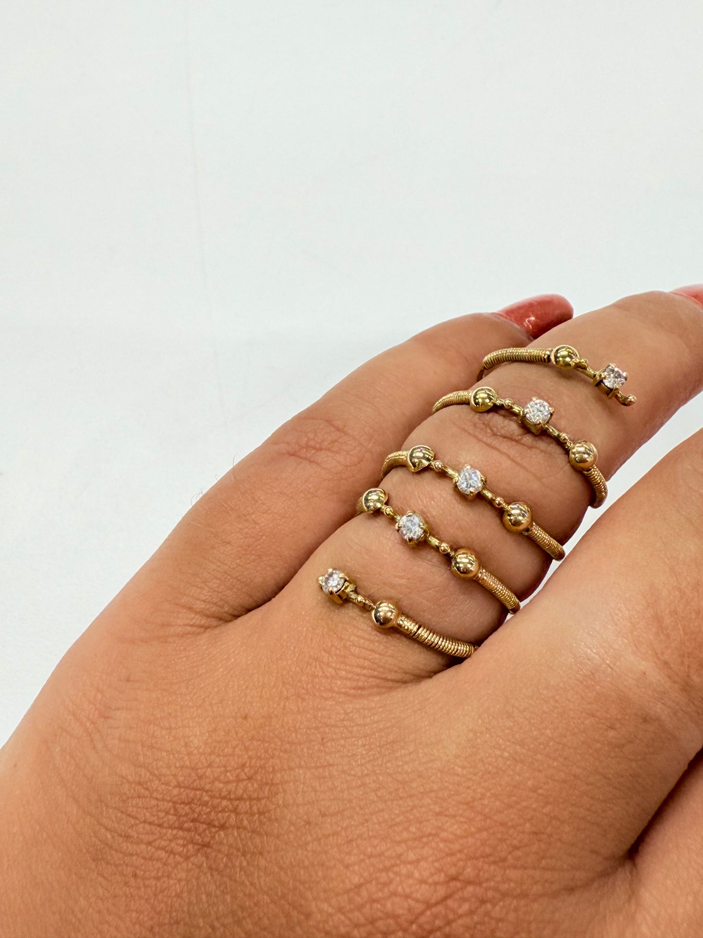 Bague en Or Jaune 18K avec Zirconiums T.54