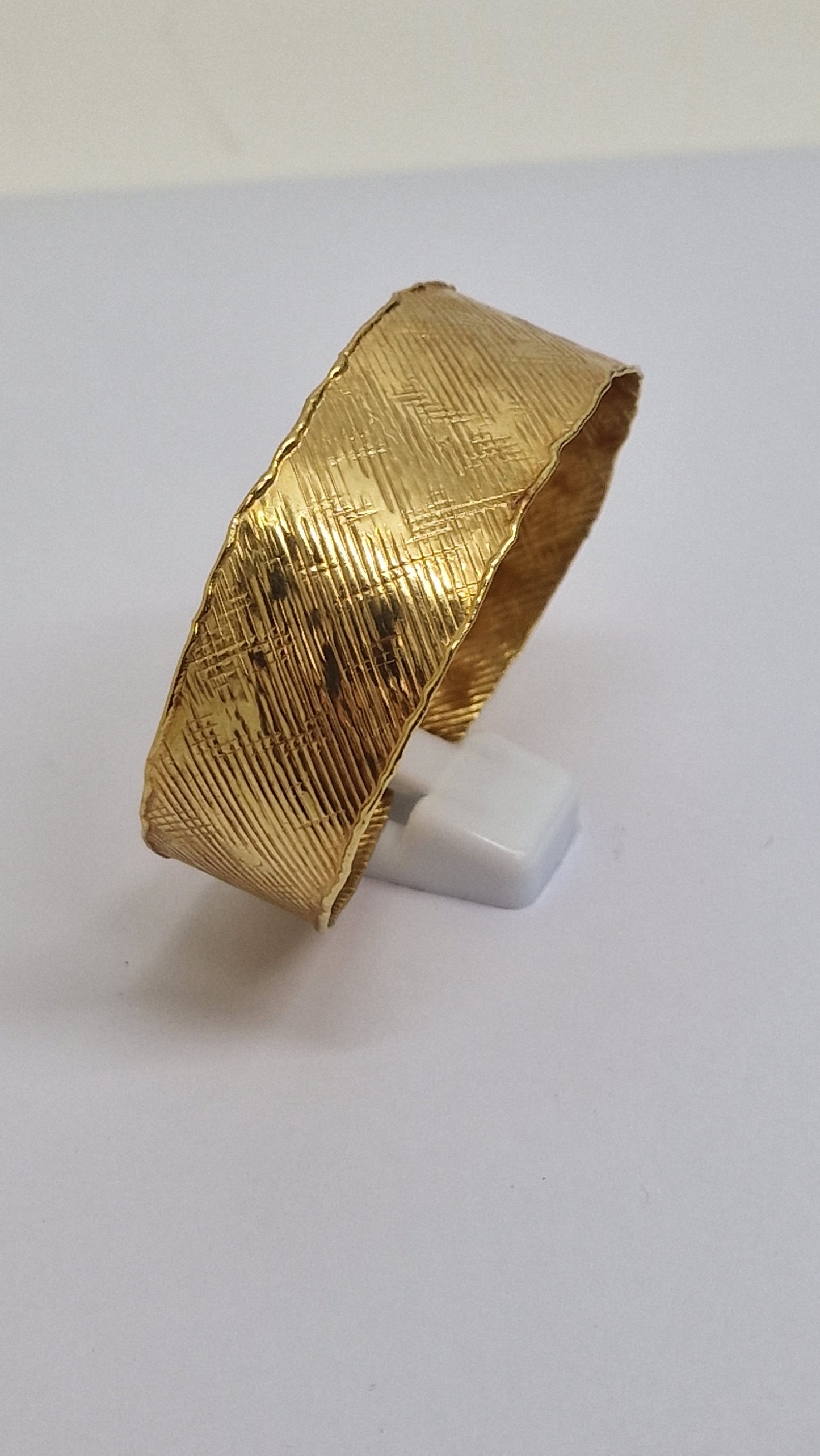 Bracelet Manchette en Or Jaune 18K 12.46 Grs