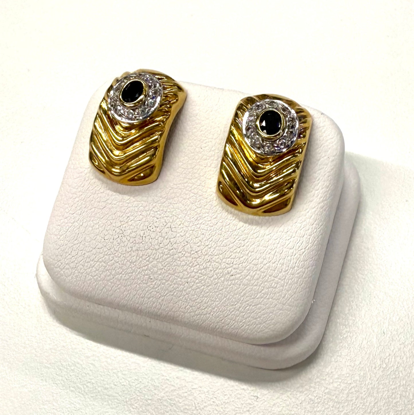 Paire Boucles d'Oreilles Or Jaune 18k Saphir et Zirconium