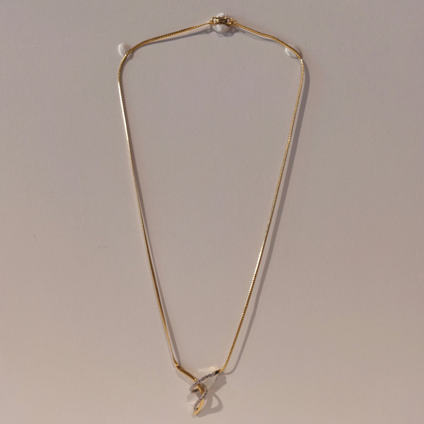 Collier Matinée Or Jaune 18K avec Diamants 0.34 cts