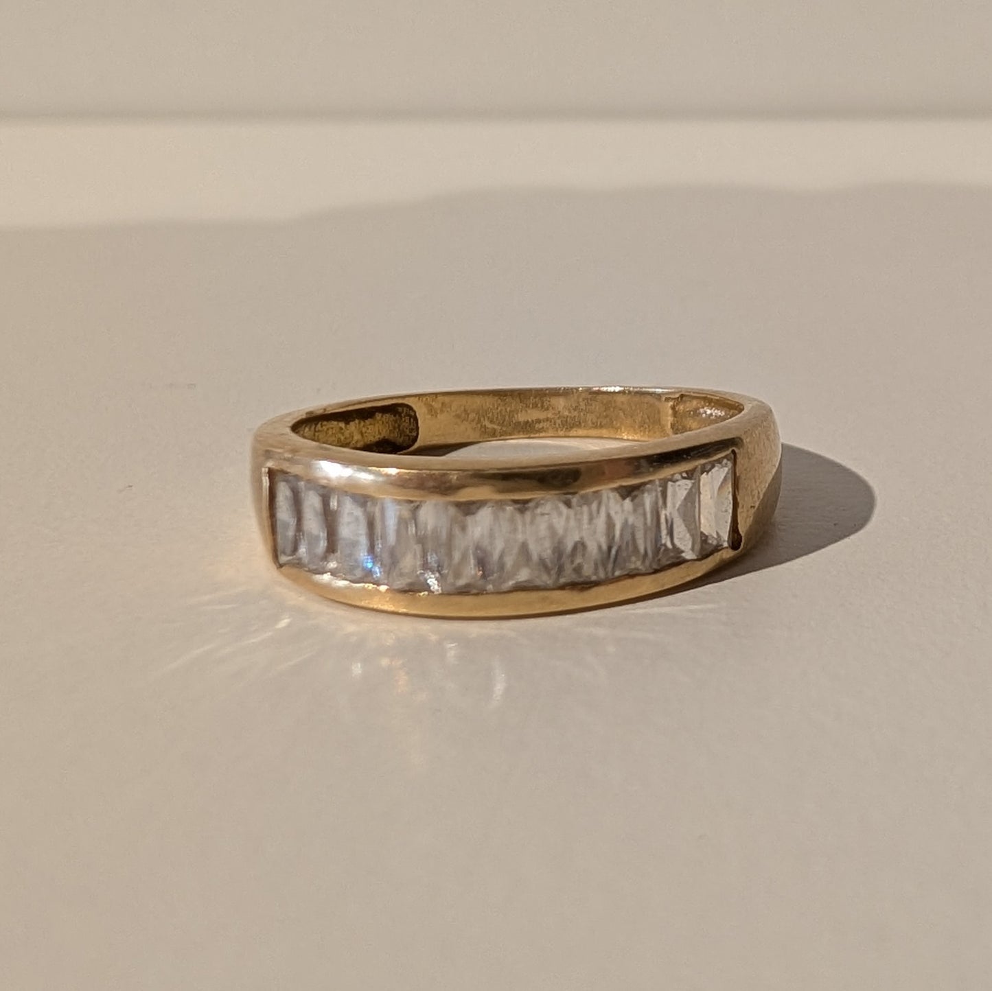 Bague ancienne en Or jaune 18K avec Oxydes