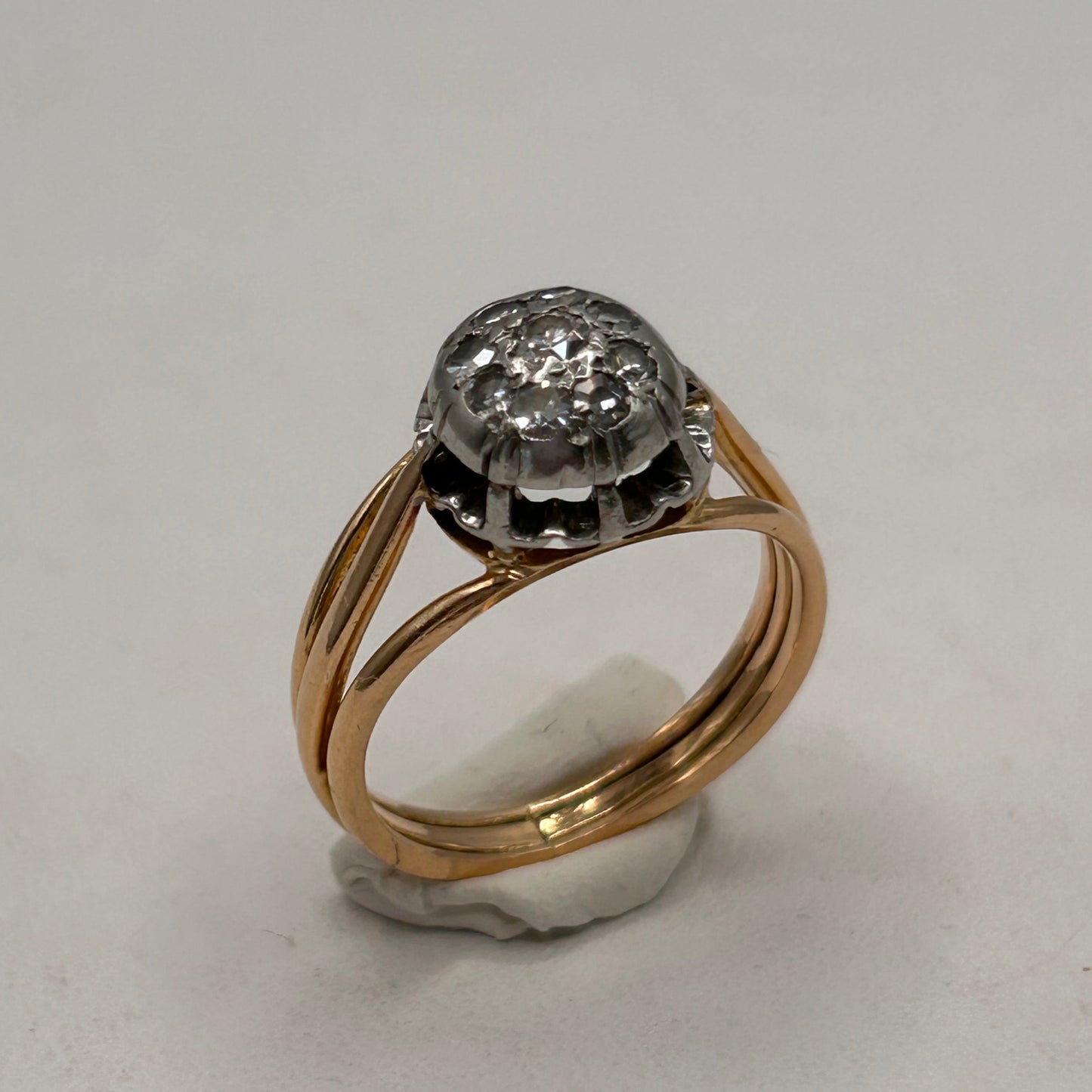 Bague ancienne en or jaune avec diamants 18K Taille-48