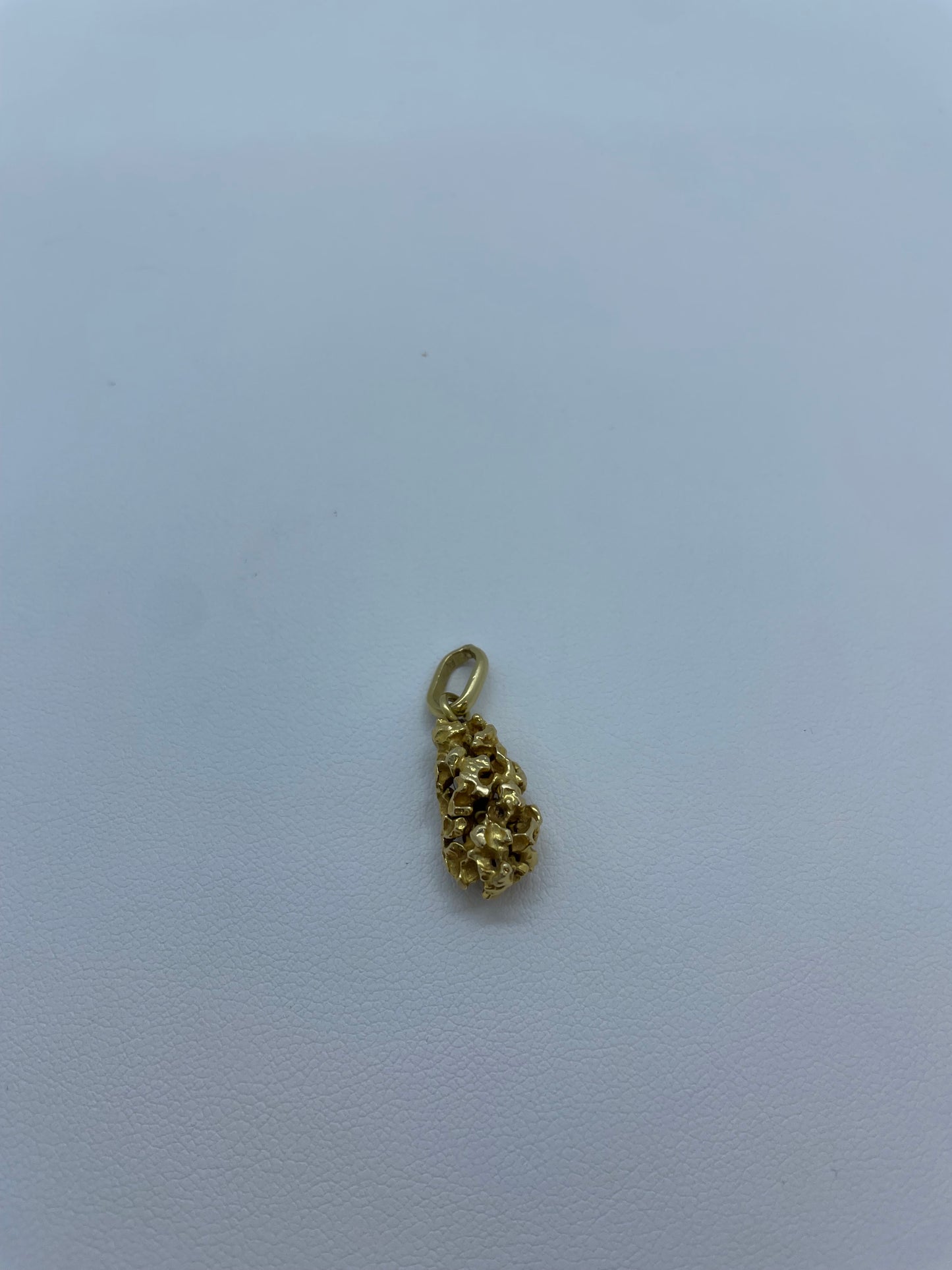 Pendentif pépite en or jaune 18K 5.11 gr