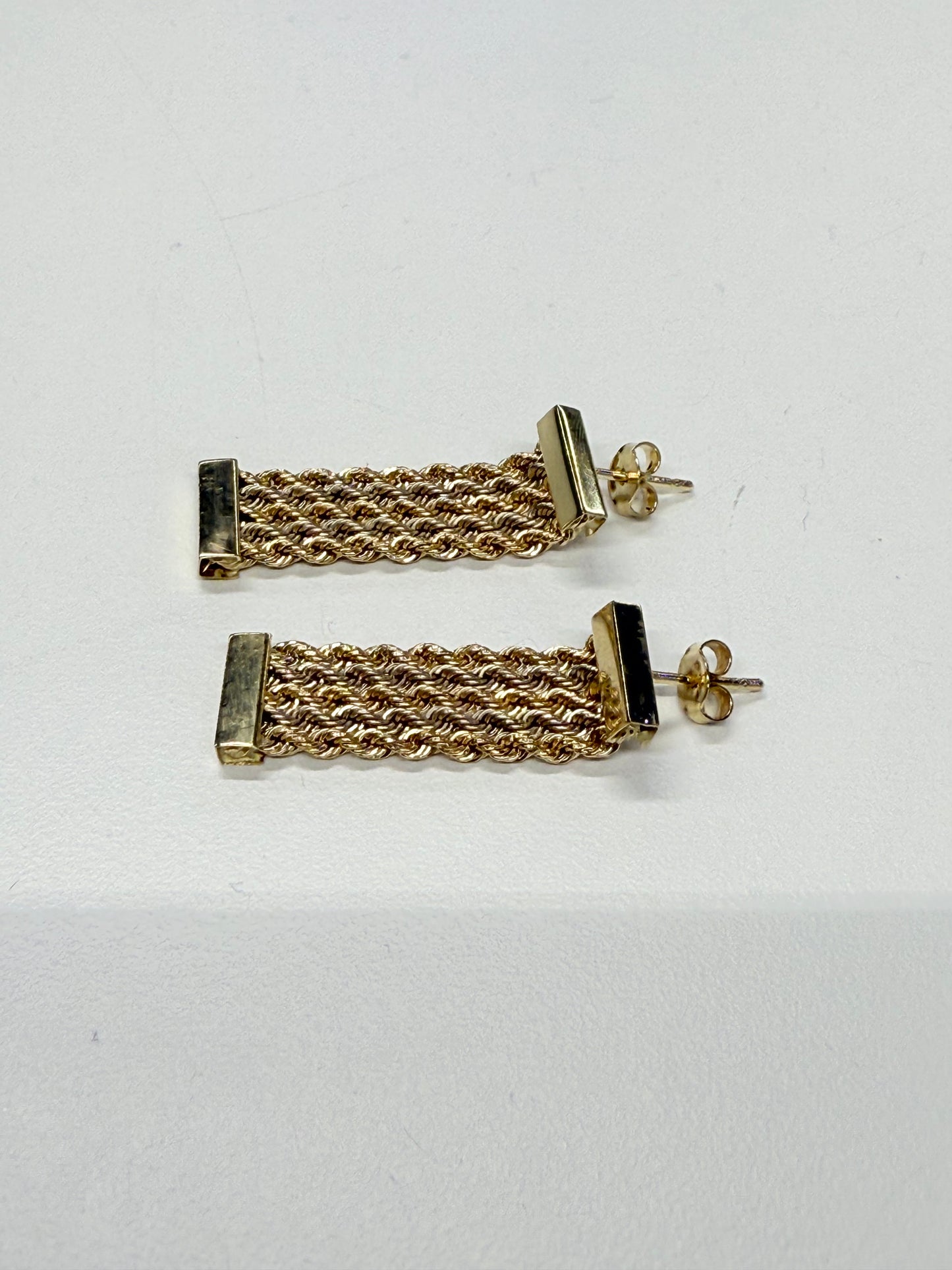 Boucles d'oreilles pendantes en Or tressé 18k