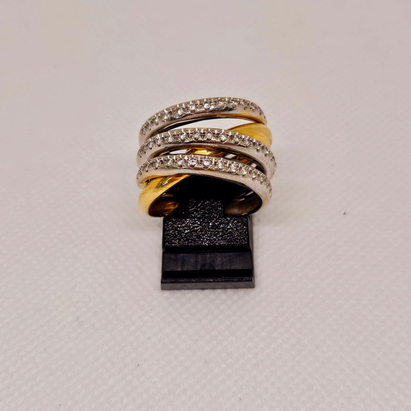 Bague en Or 18K et diamants T.55