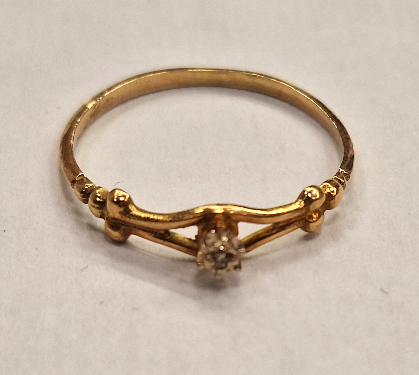 Solitaire en Or Jaune 18K avec Diamant 0.02ct