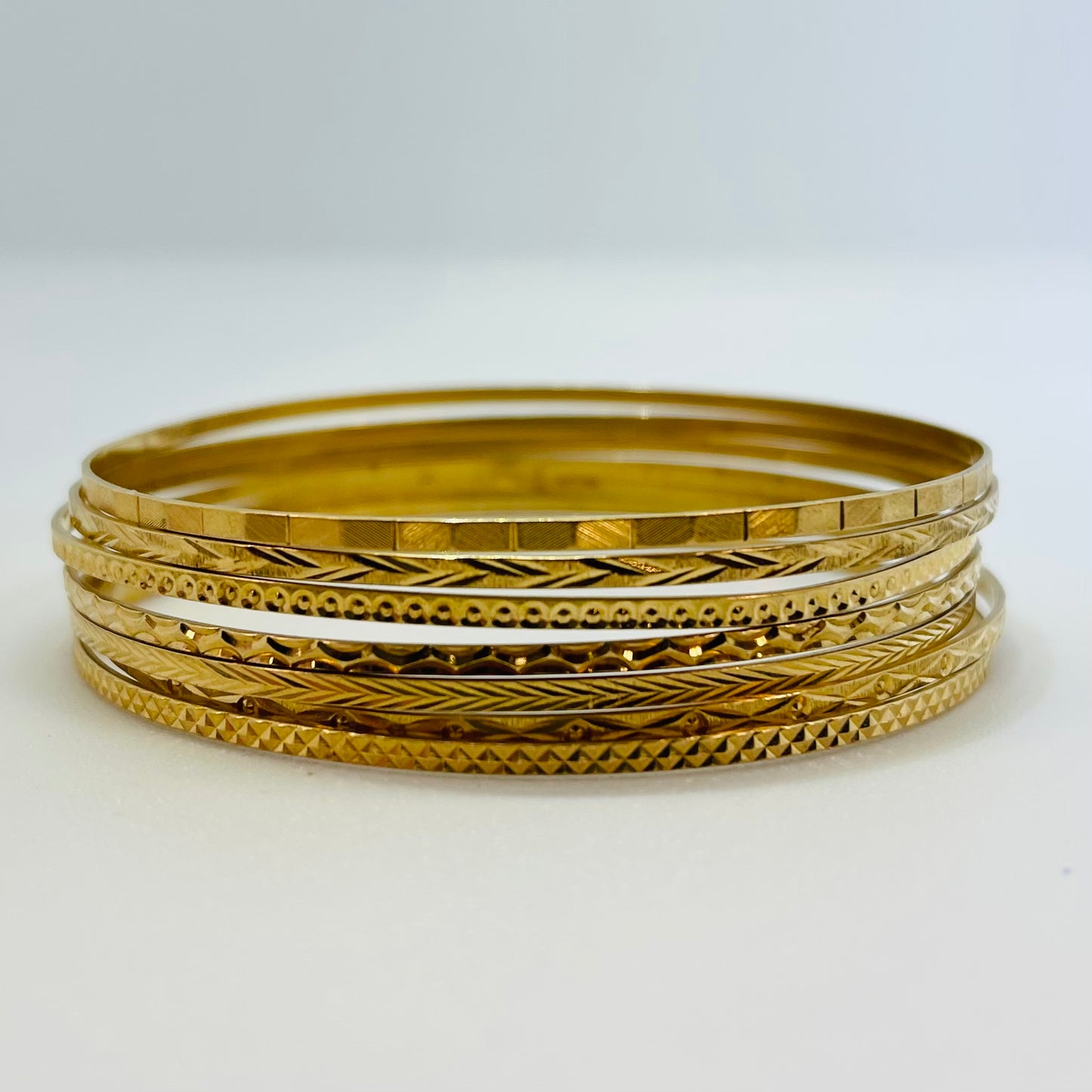 Bracelet Jonc Semainier en Or Jaune 18K 29.64 Grs