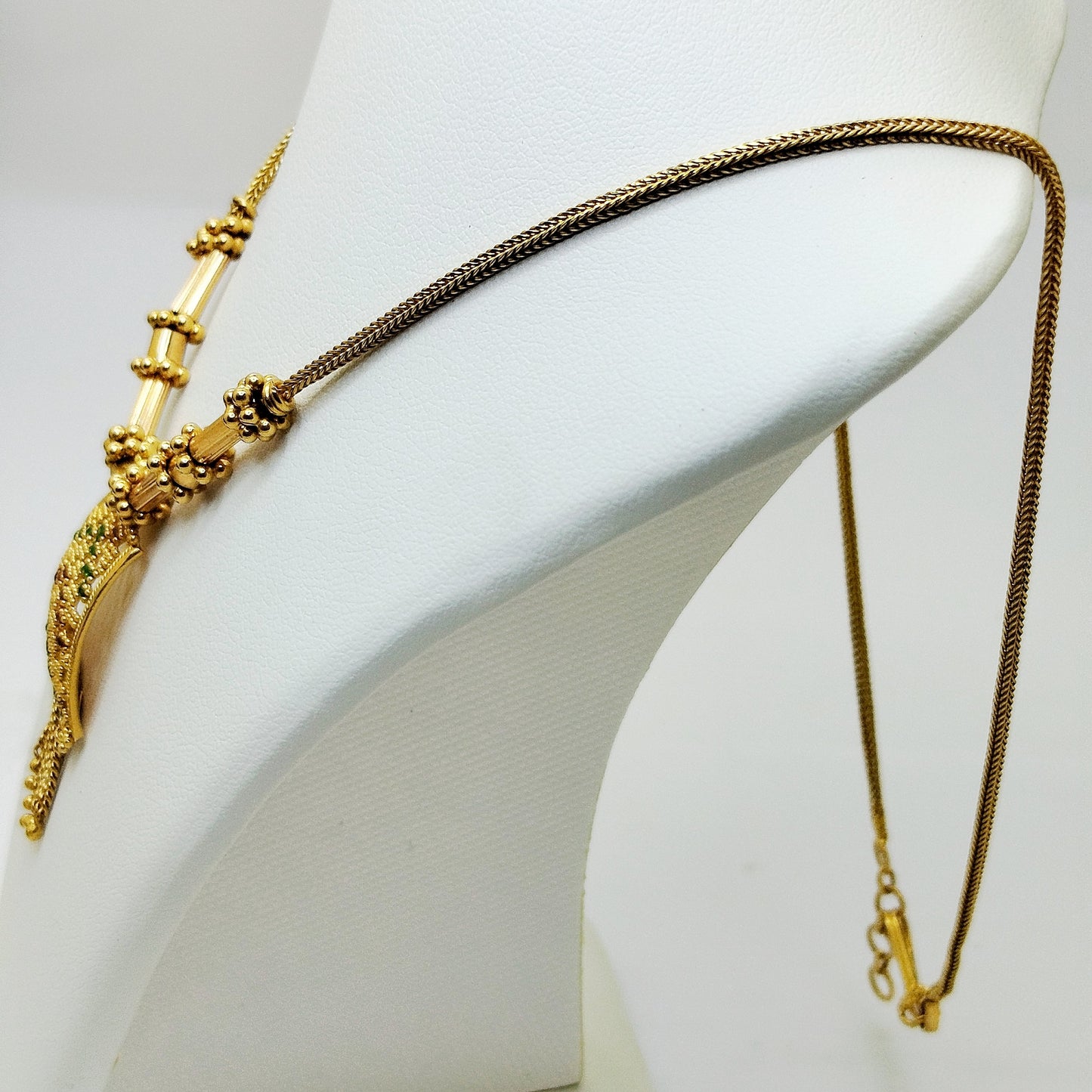 Collier Princesse Fantaisie en Or Jaune 22 carats 12.73 Grs