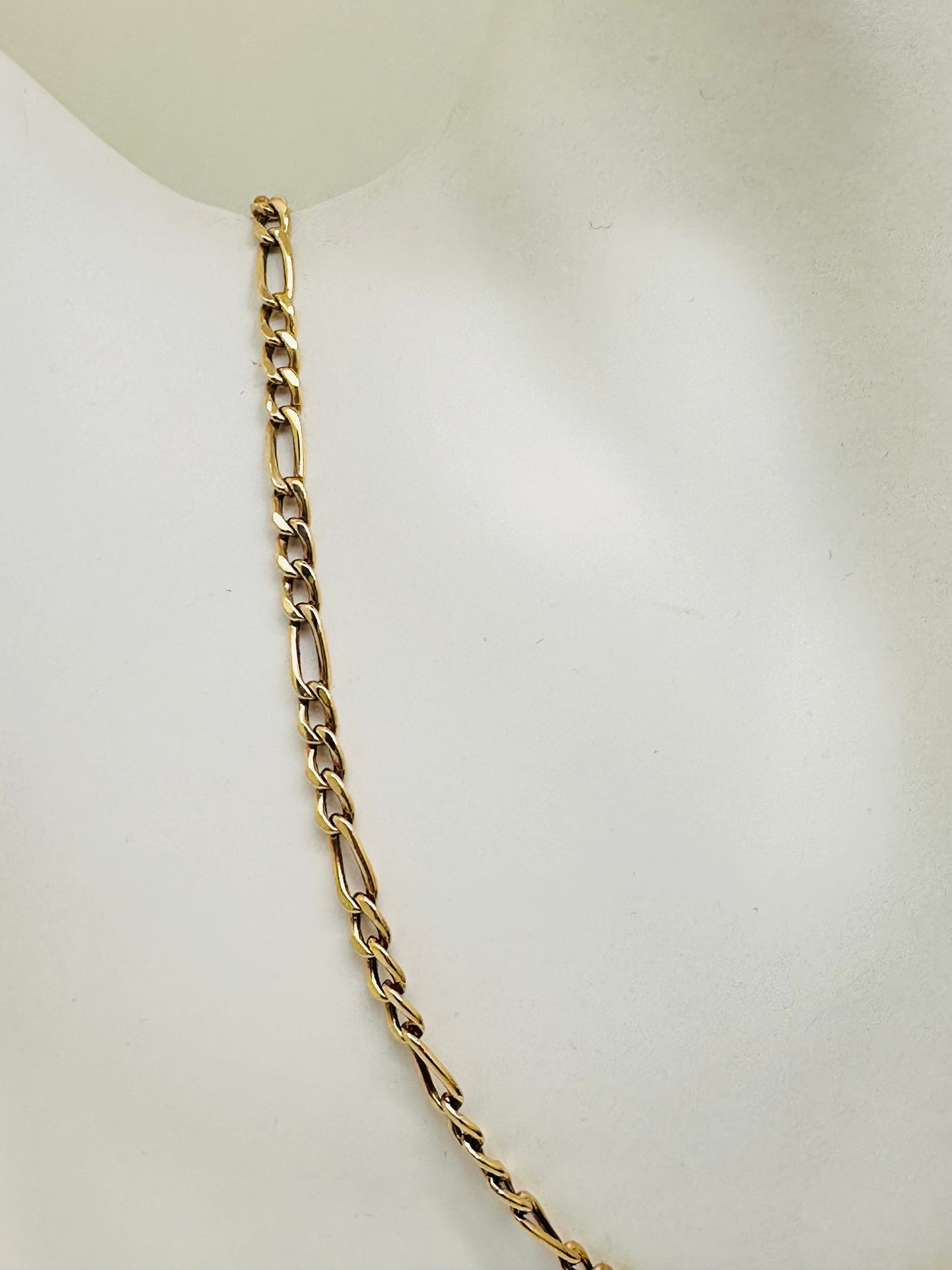 Sautoir en Or Jaune 18K – Maille Figaro, 65 cm, 11.60 Grs